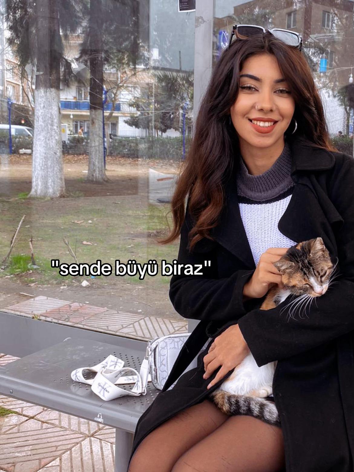 @Gözde🥰