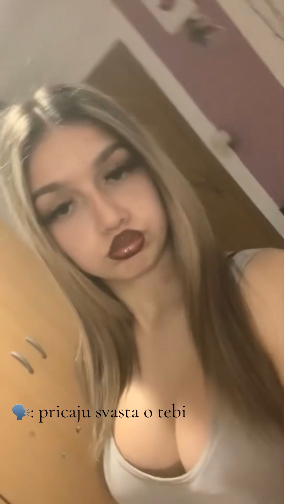 @🙇🏼&zwj;♀️🎀