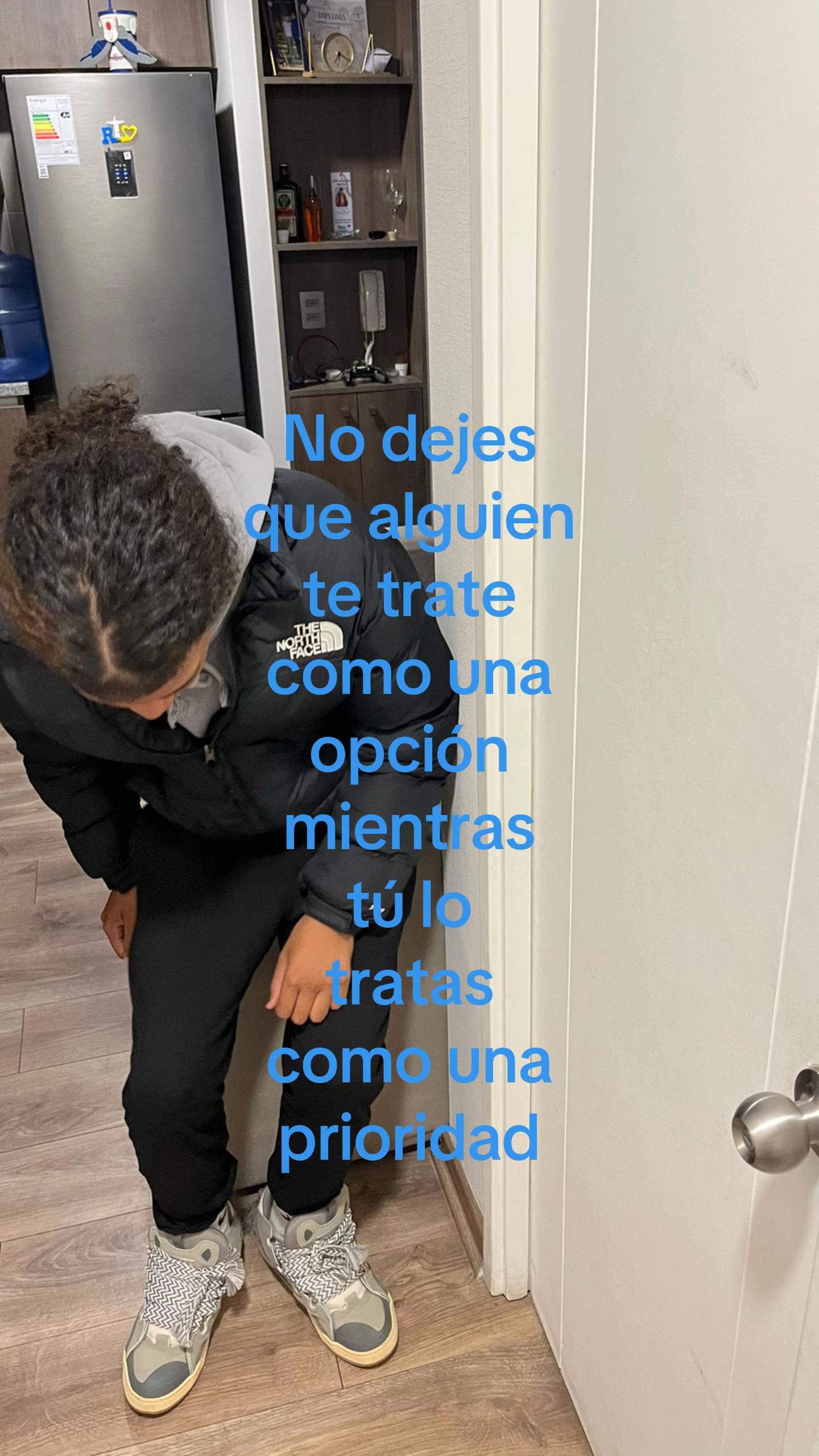 @ChUCkYy❤️🖤