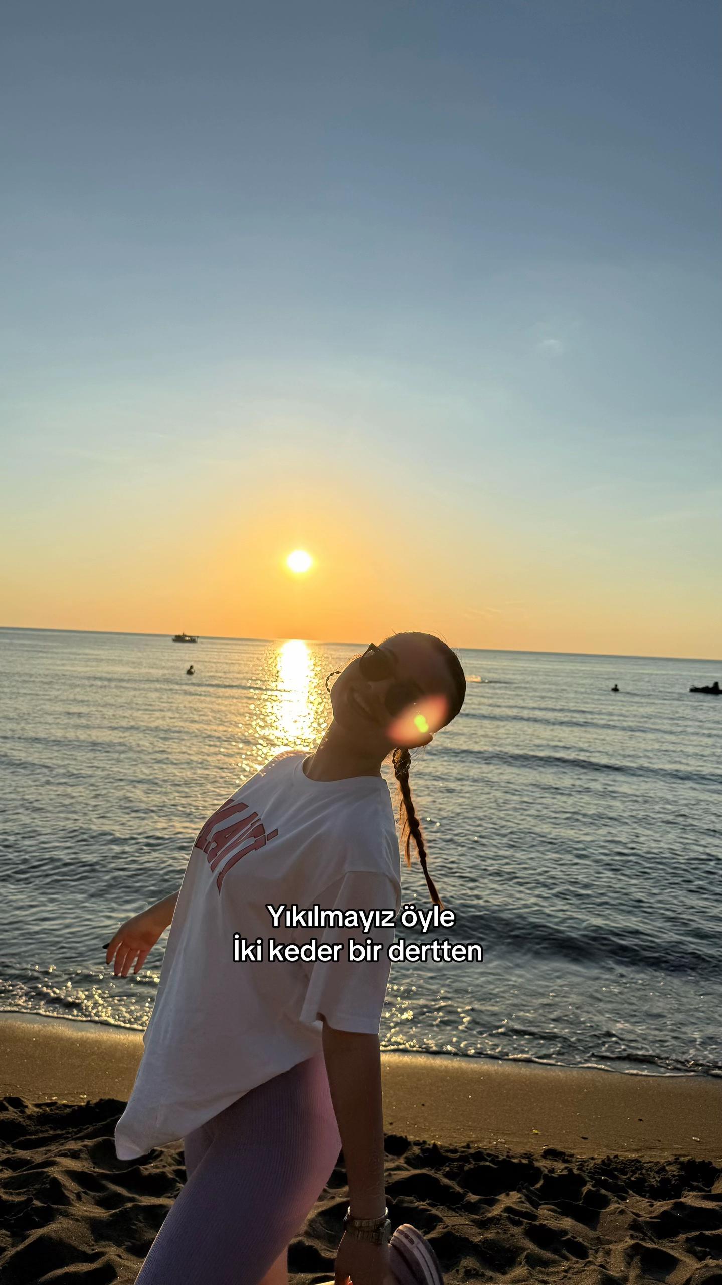 @𝓝🎀