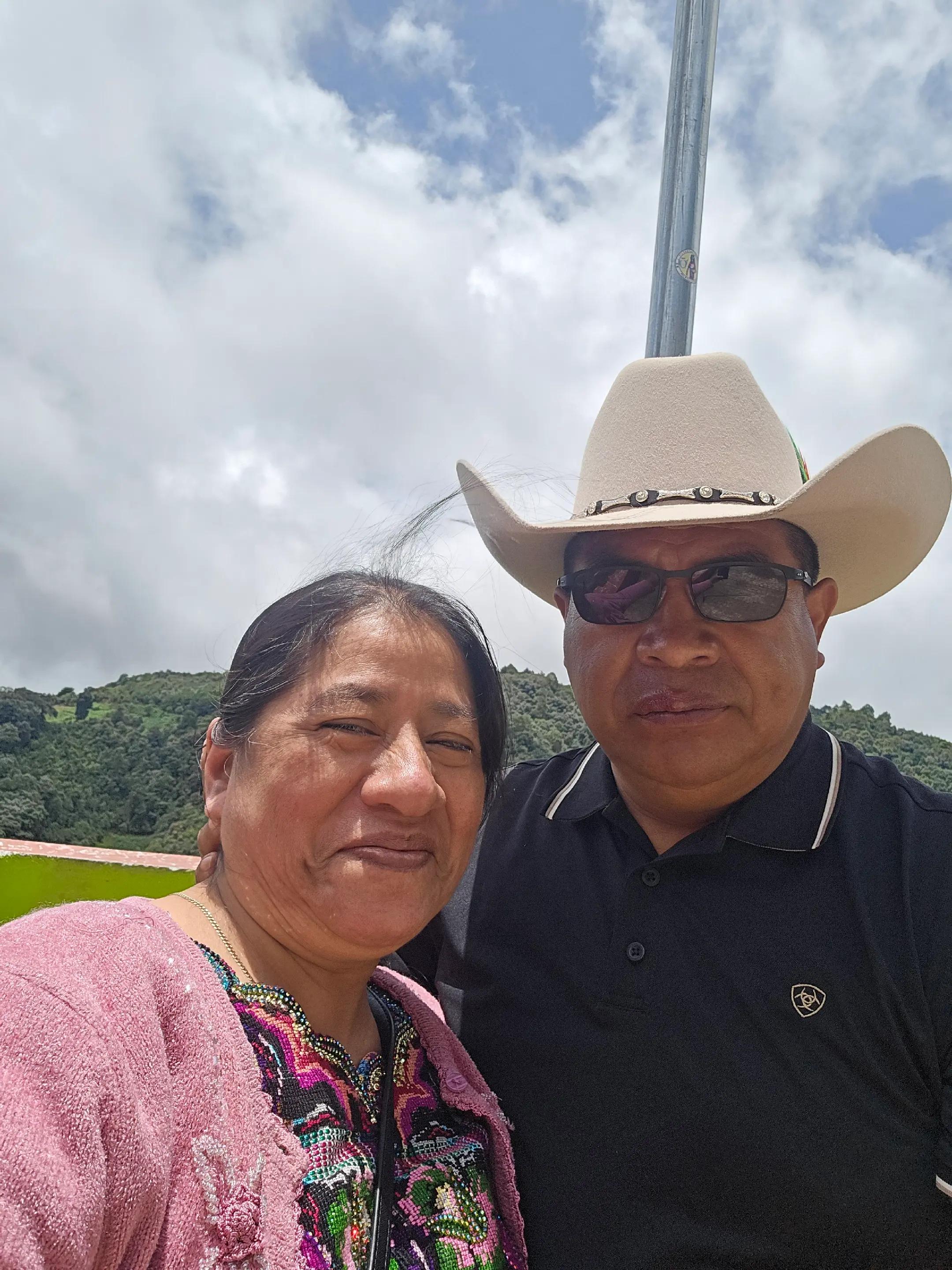 @Trajes Tipicos Rafa