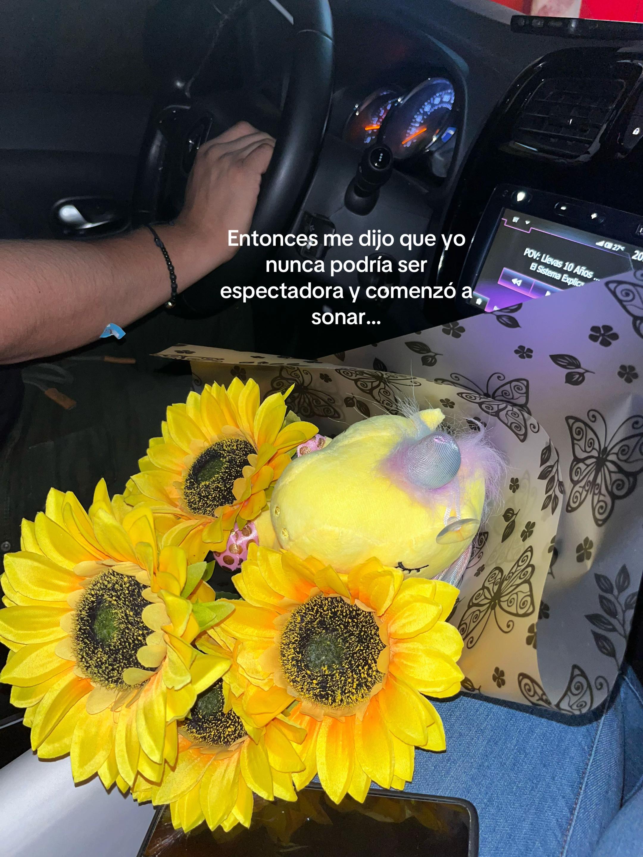 @mome🦋