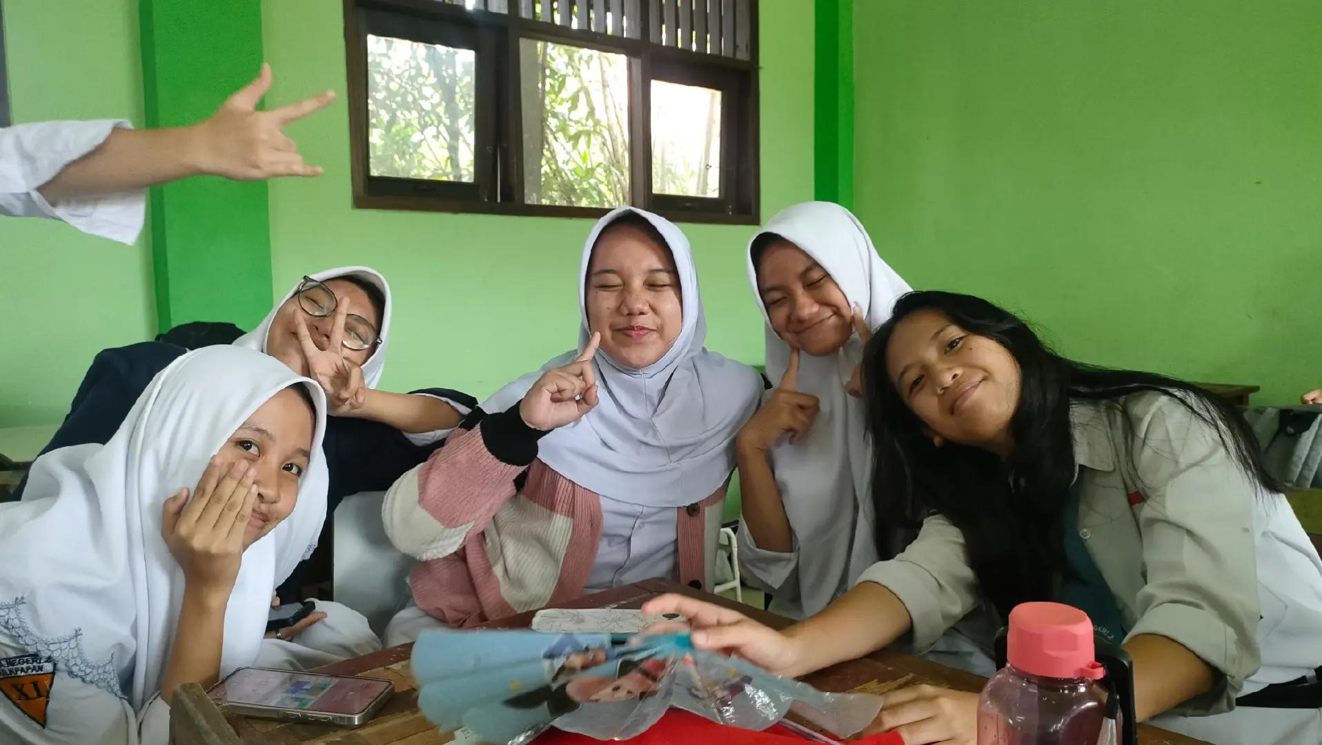 @aiss