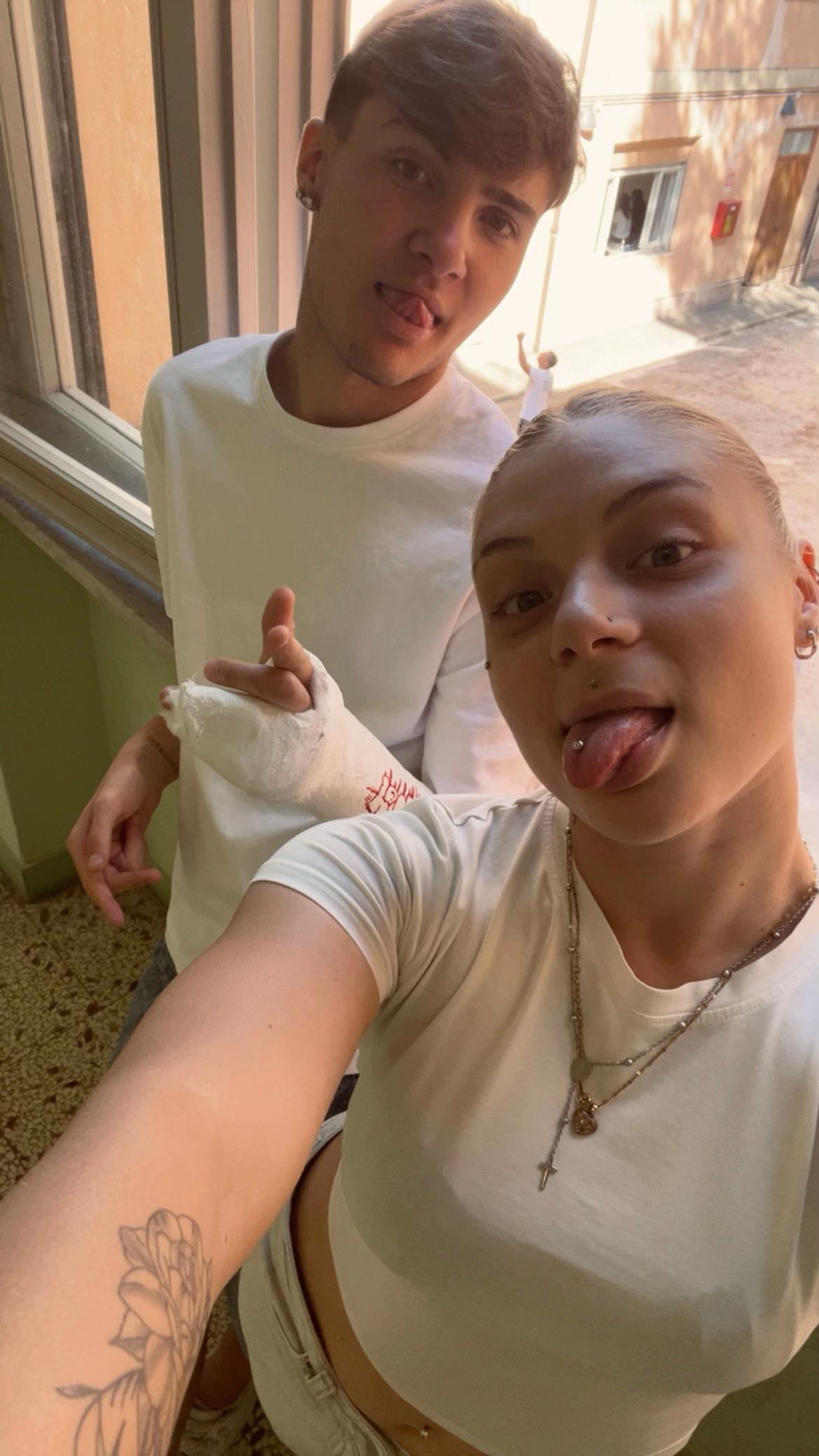 @3lenoire🌺