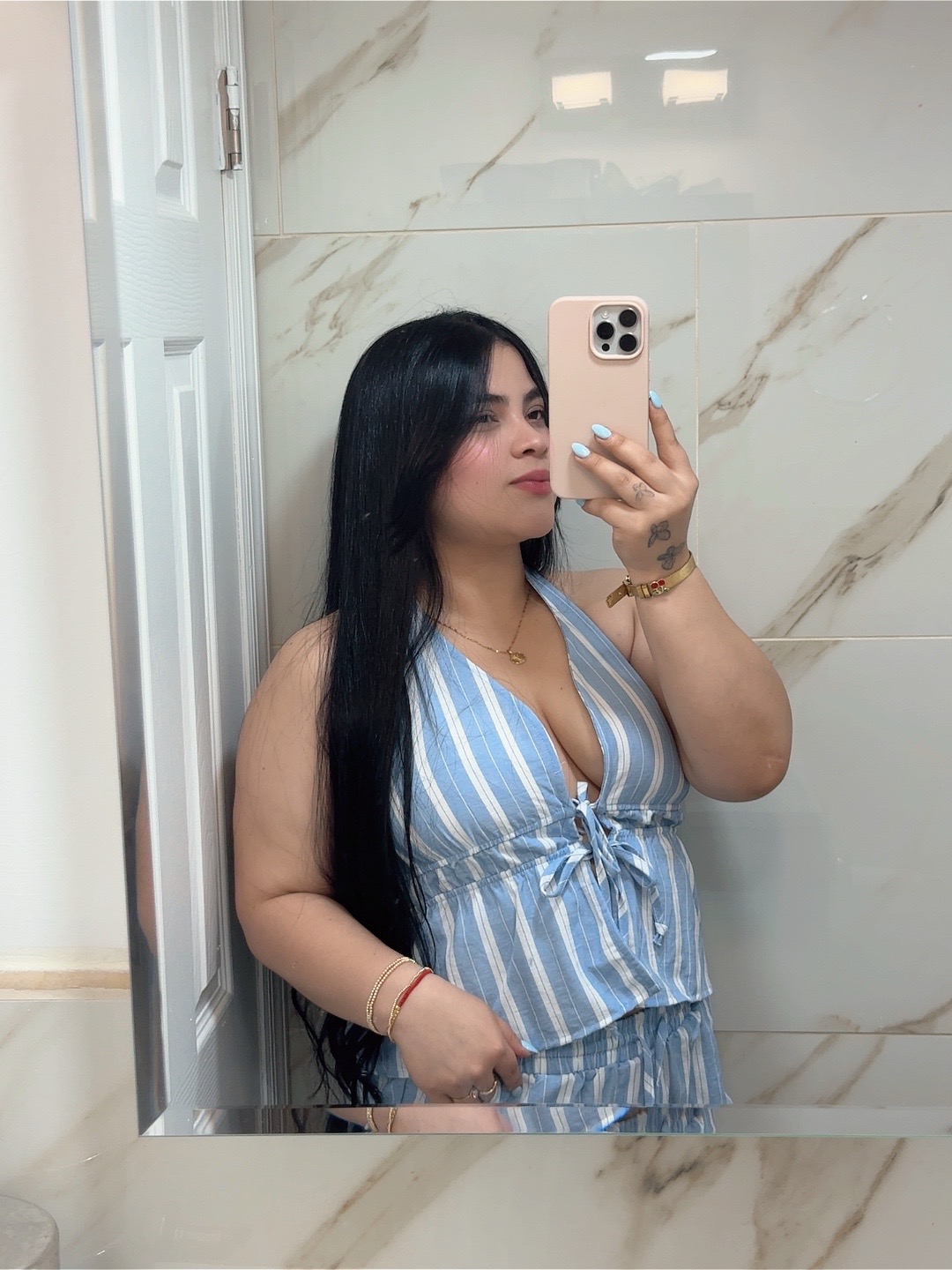 @Michelle Roquez🌹
