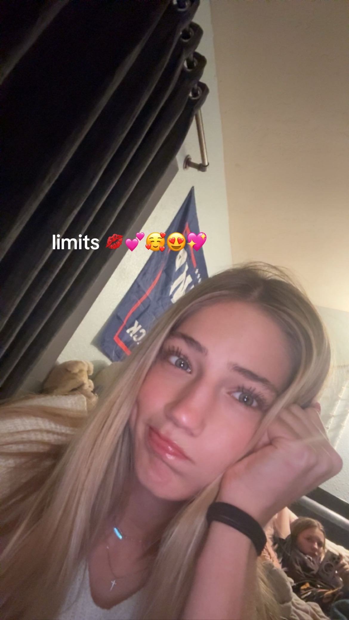 @user777729353