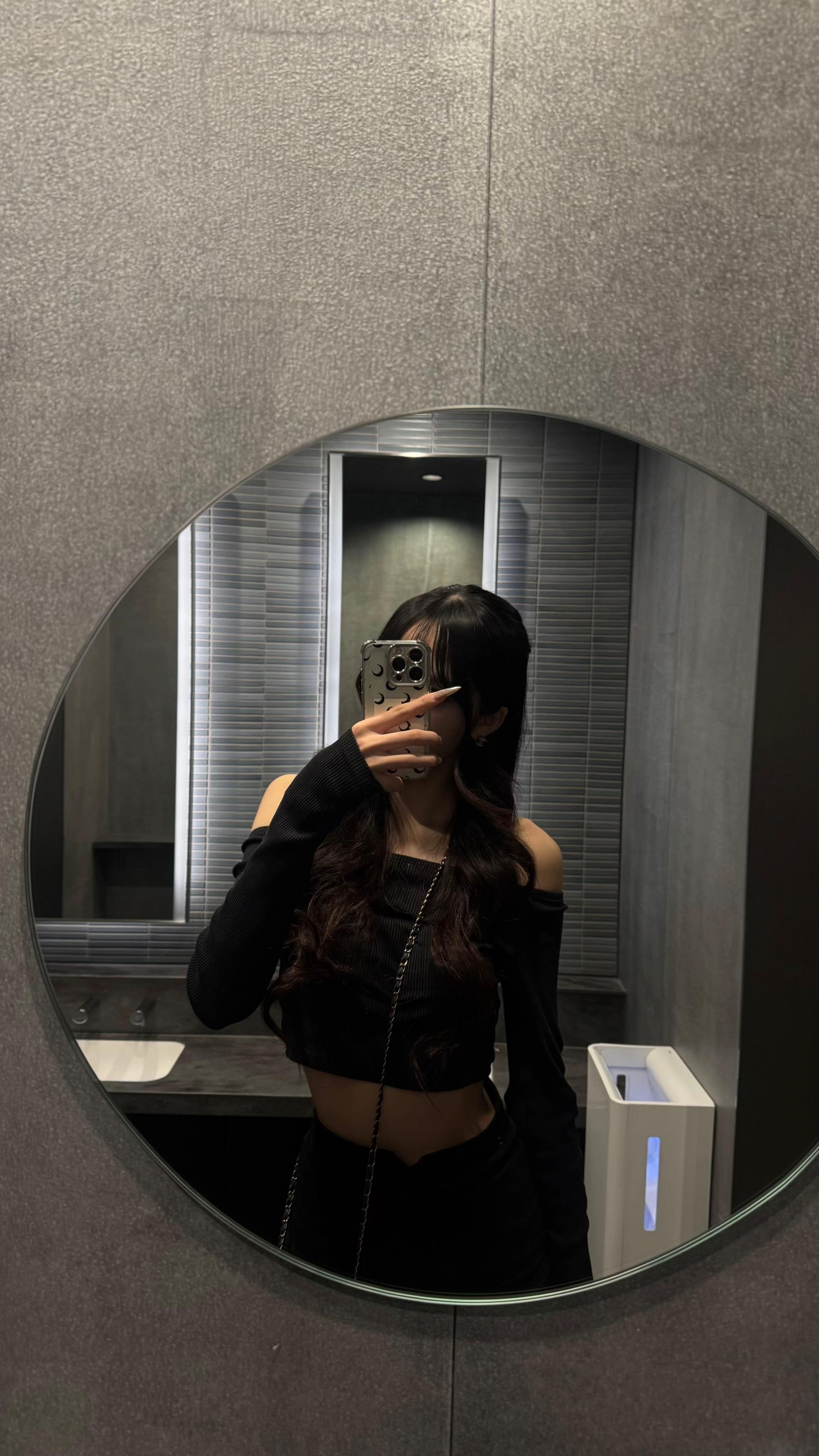 @𝒉𝒂𝒏𝒂
