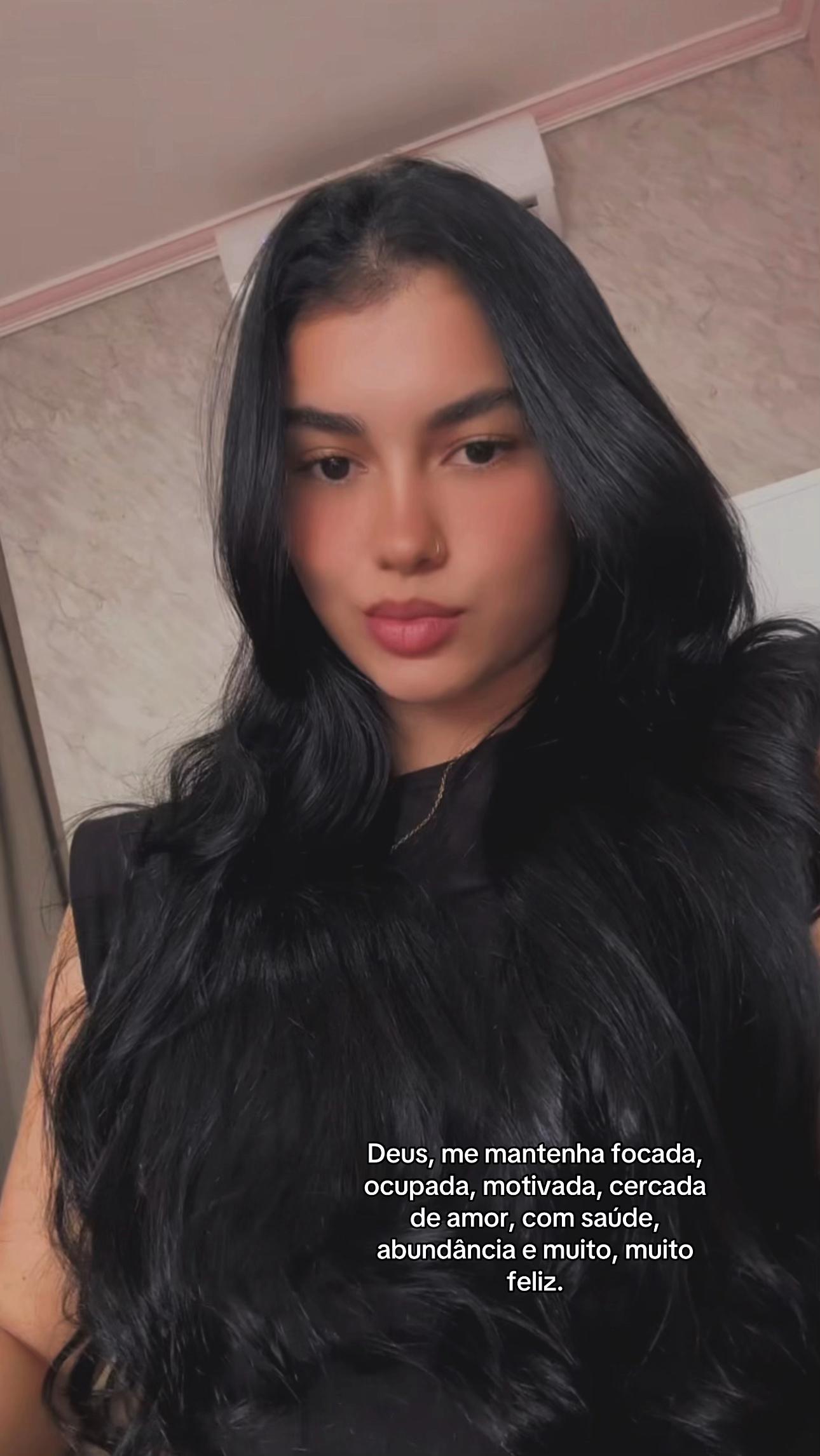 @Laís Carvalho