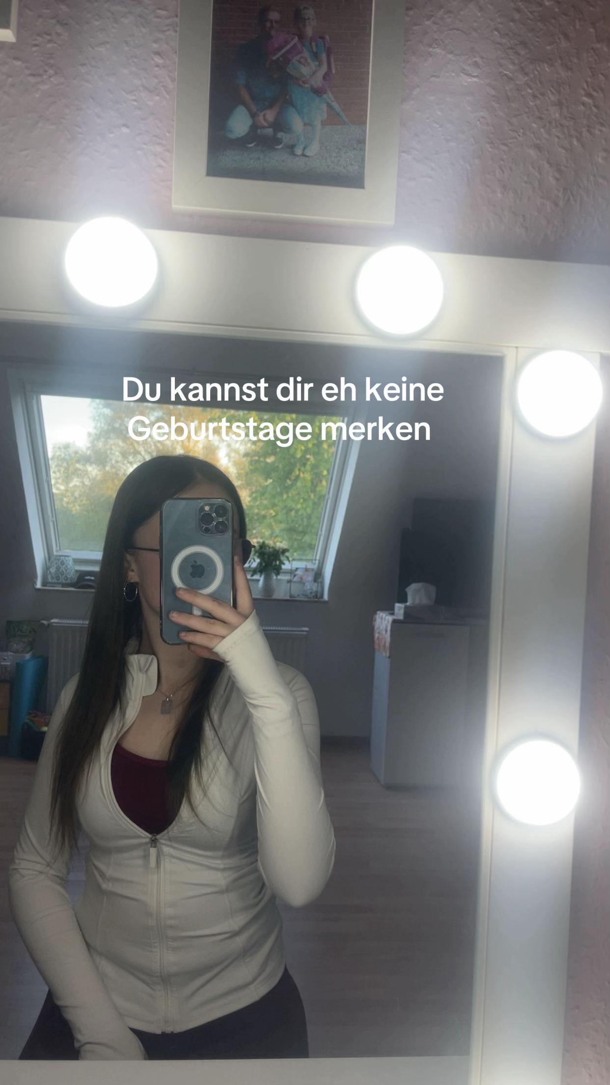 @jxst.leamarie