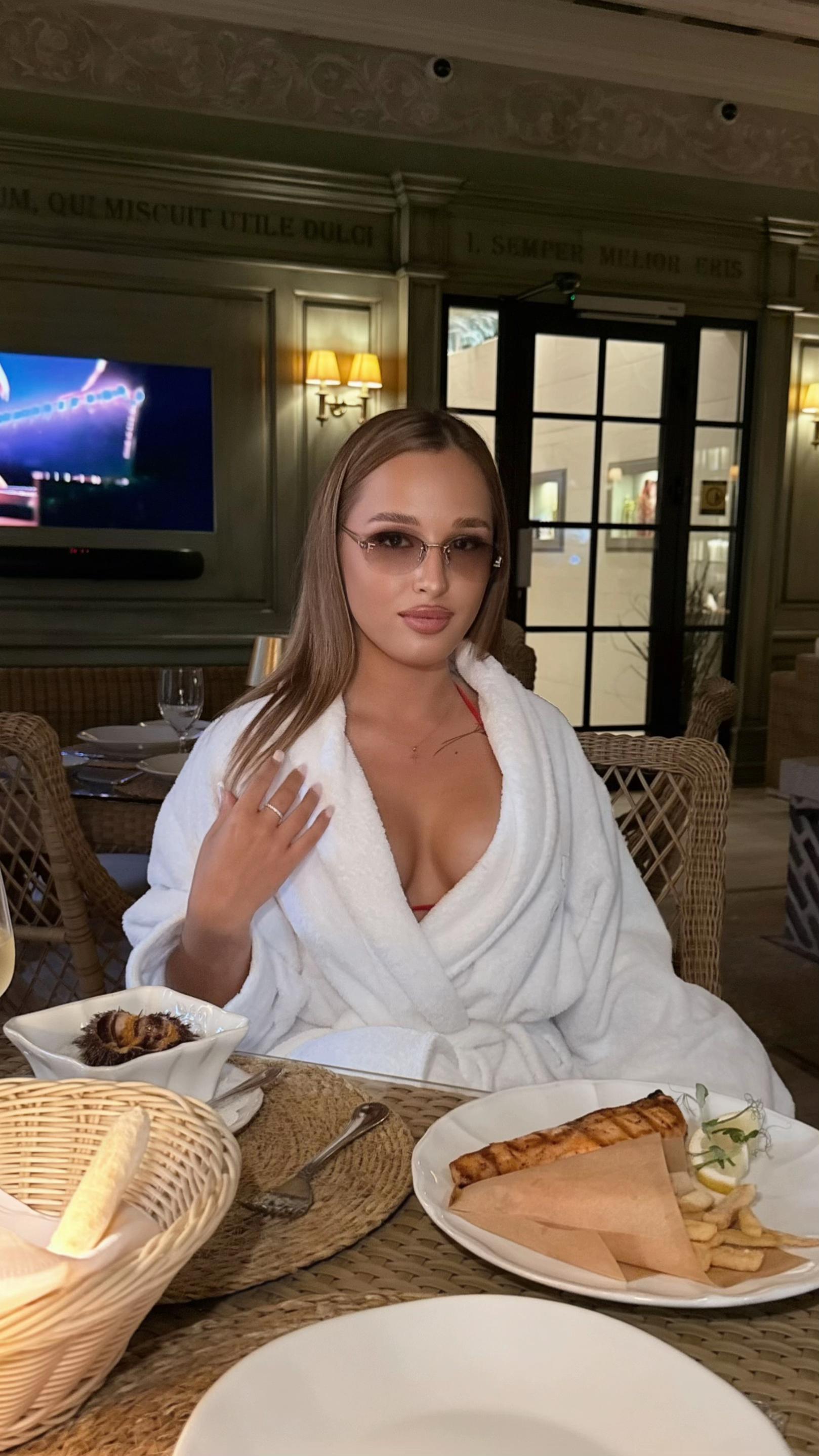 @𝐴𝑅𝑅𝐼𝐴