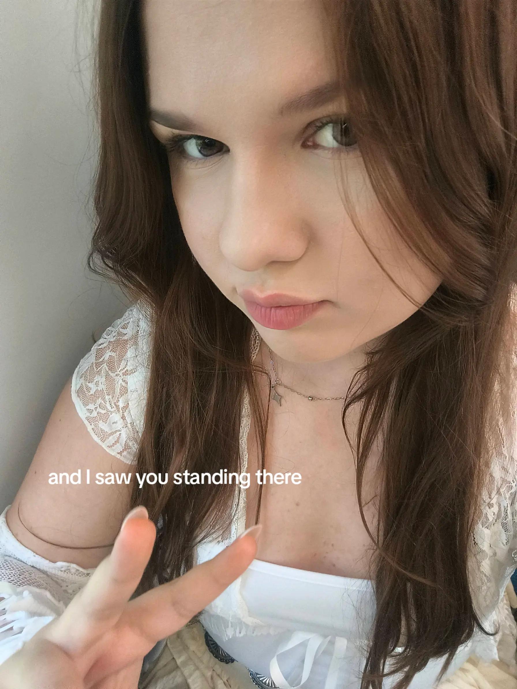 @𝐬𝐚𝐫𝐚𝐡 ★