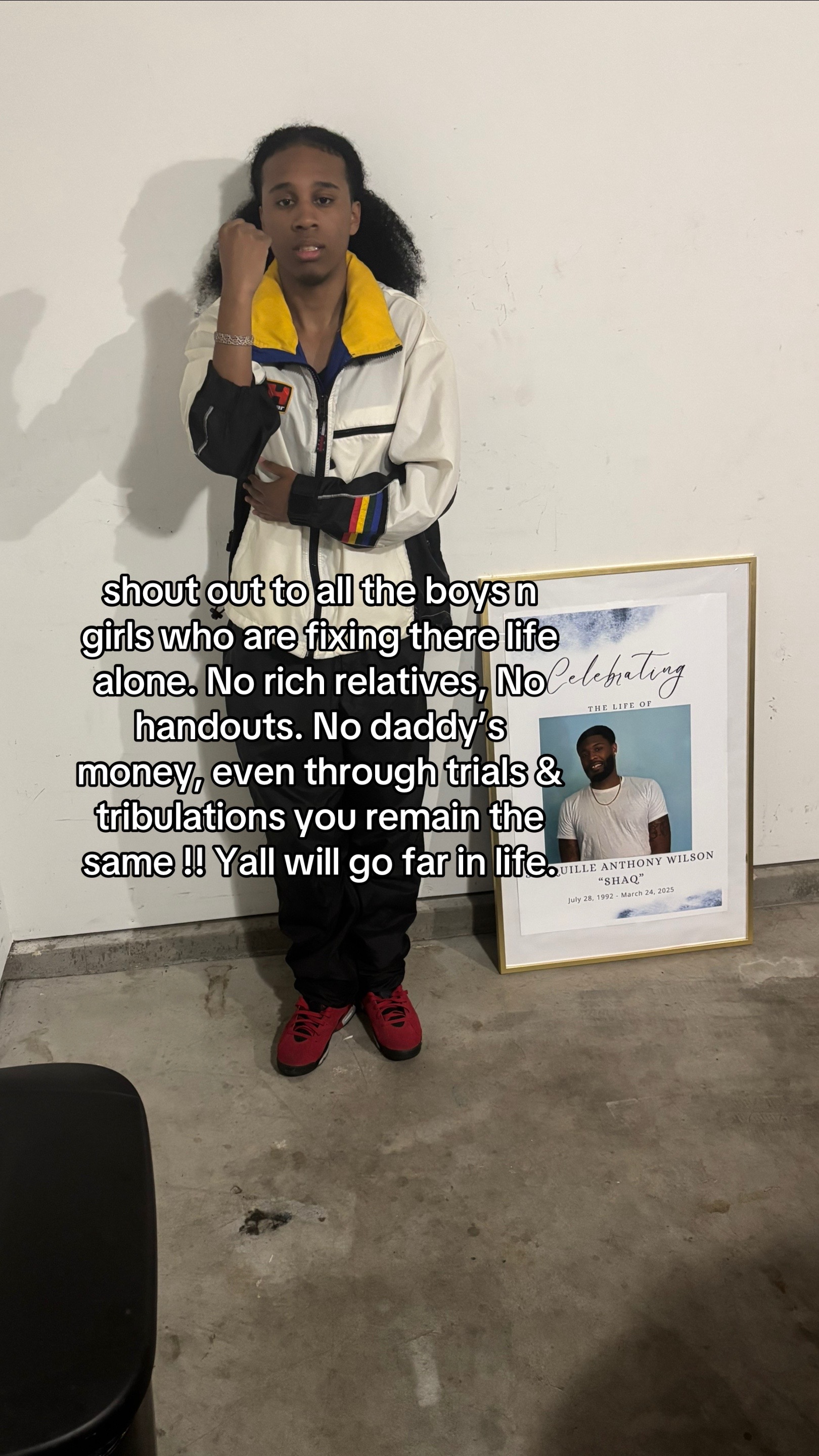 @T I B U R Ó N