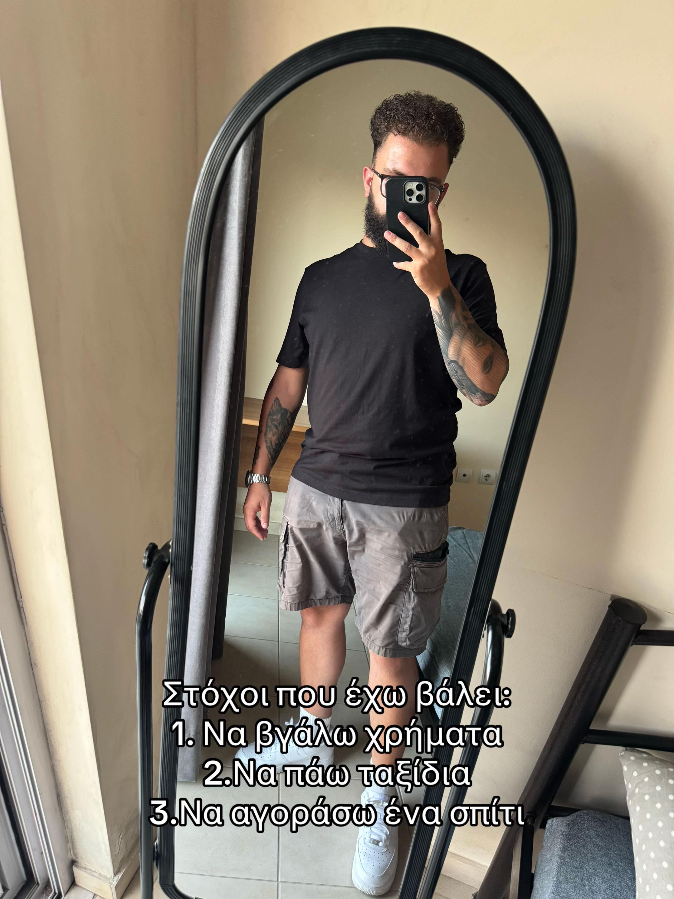 @_.lanaras._