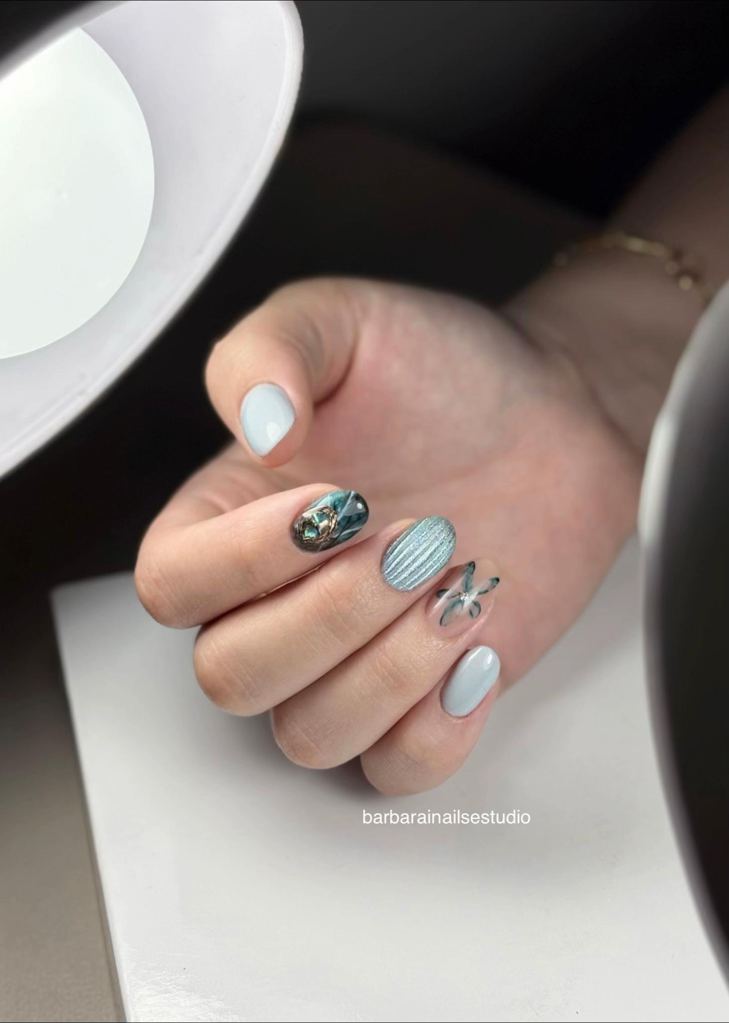 @B&aacute;rbarai Nails Estudio