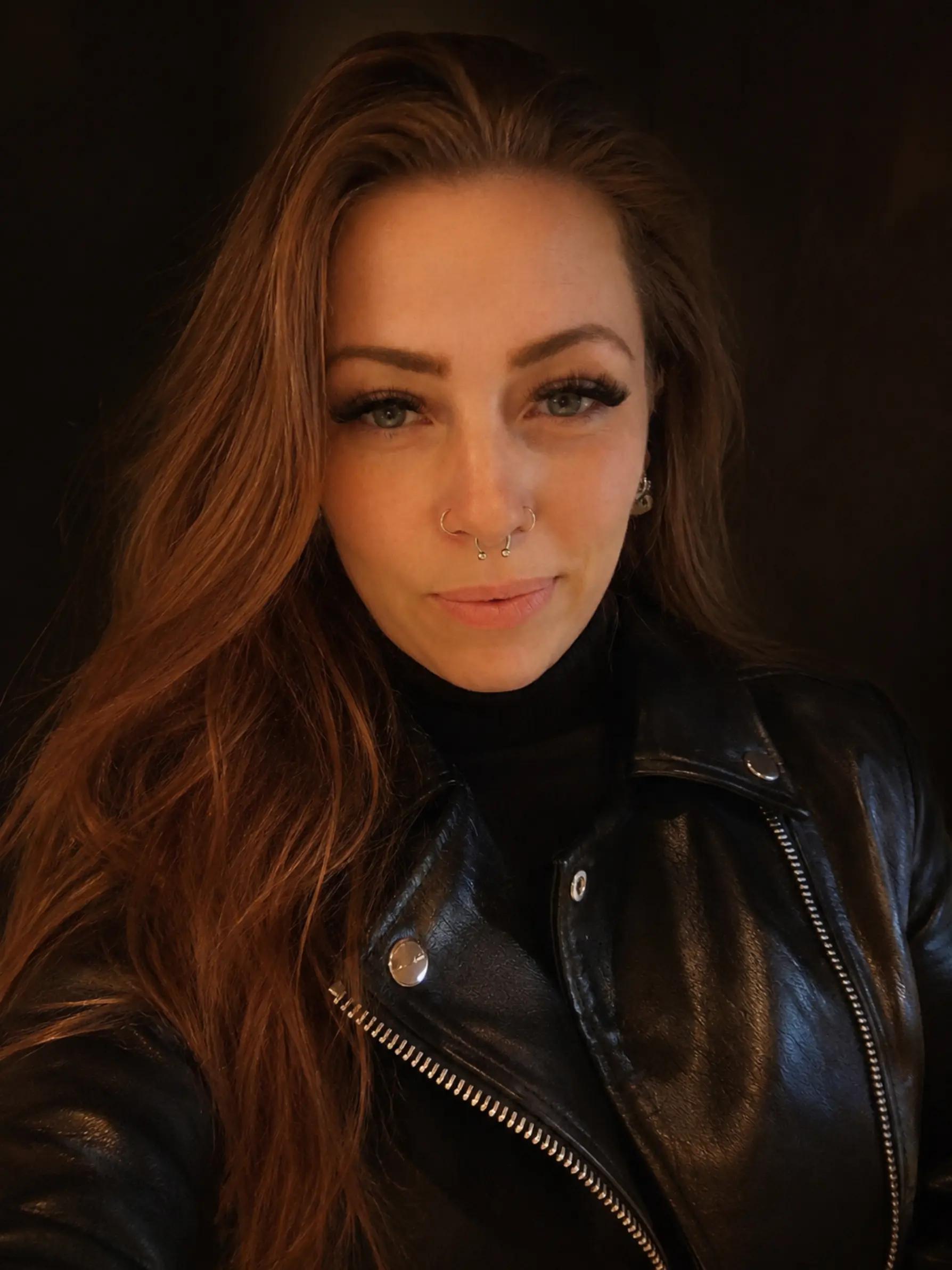 @bruneta_Se_Z&aacute;drhelem