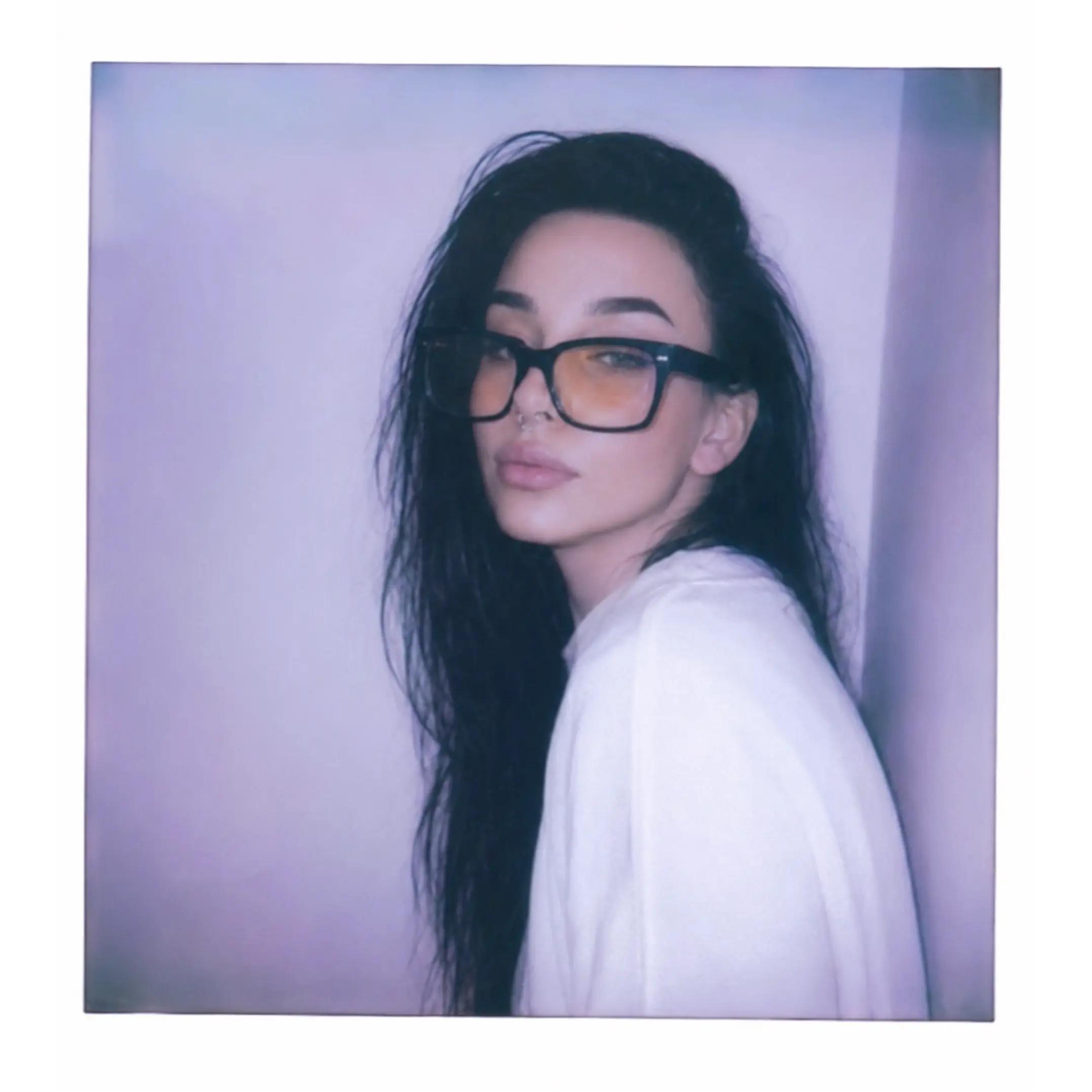 @✧・゚𝑀!𝐿𝐸𝑌 𝑅𝑂𝑆𝐸 ・゚✧