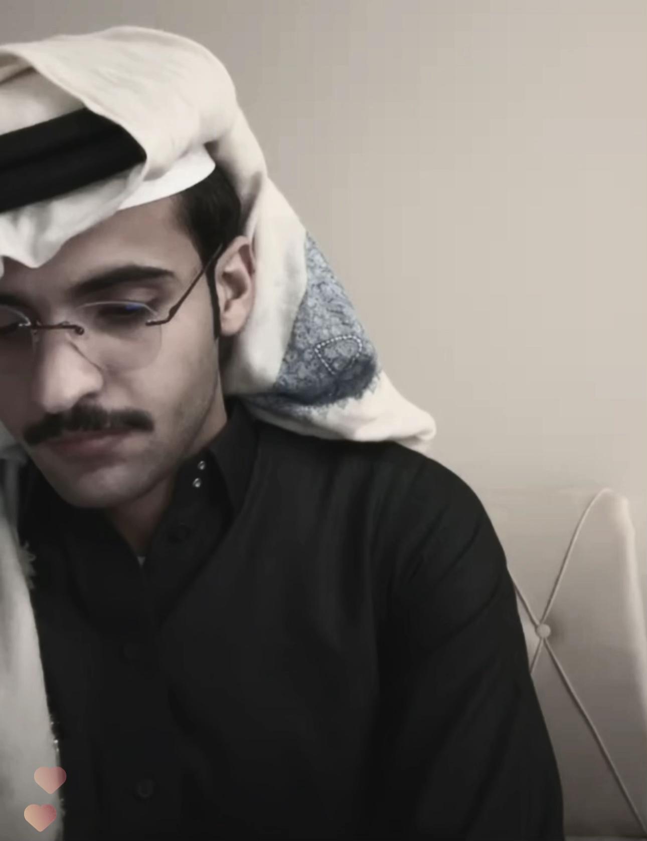 @لولي