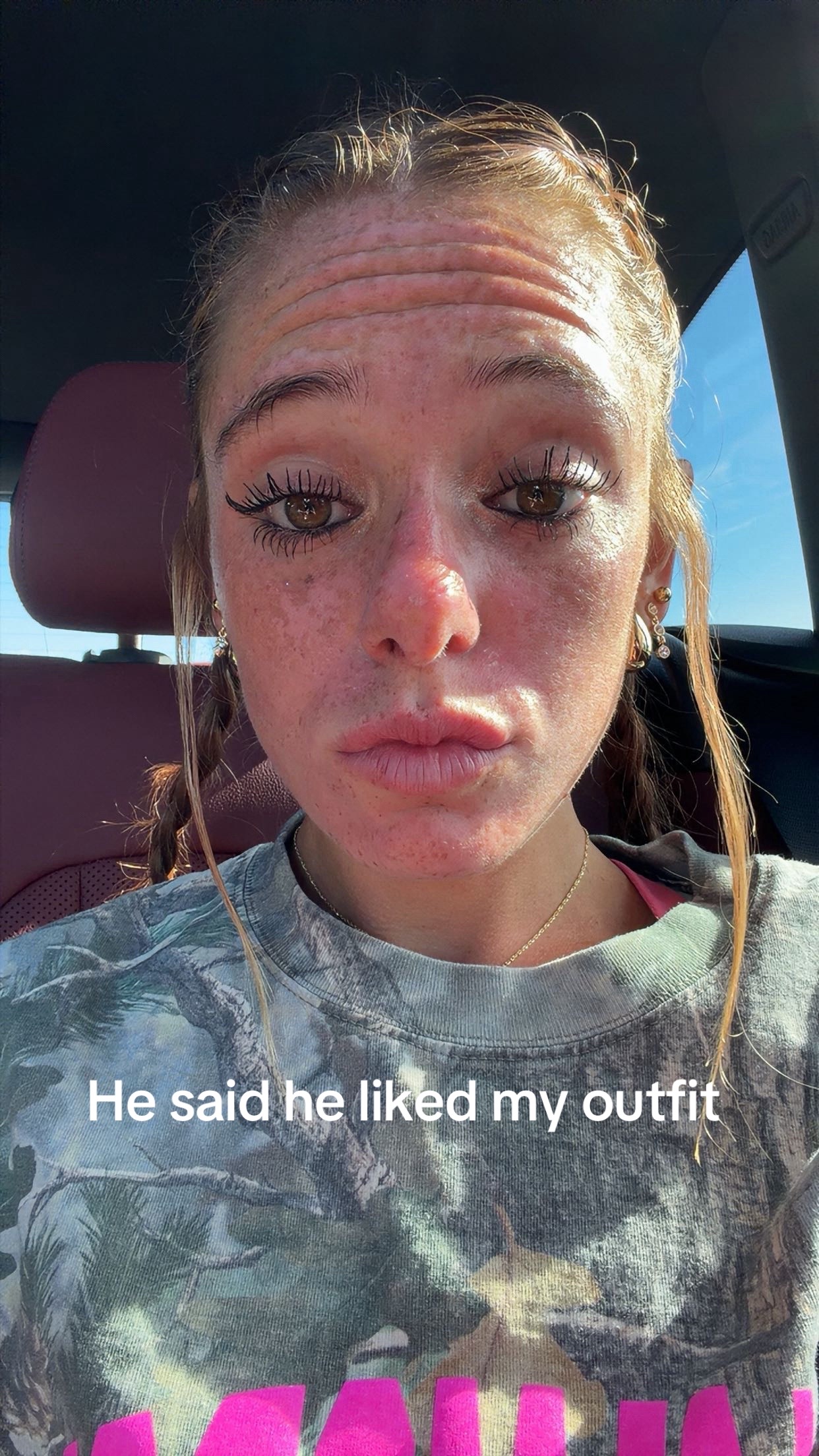 @Ellie☘️