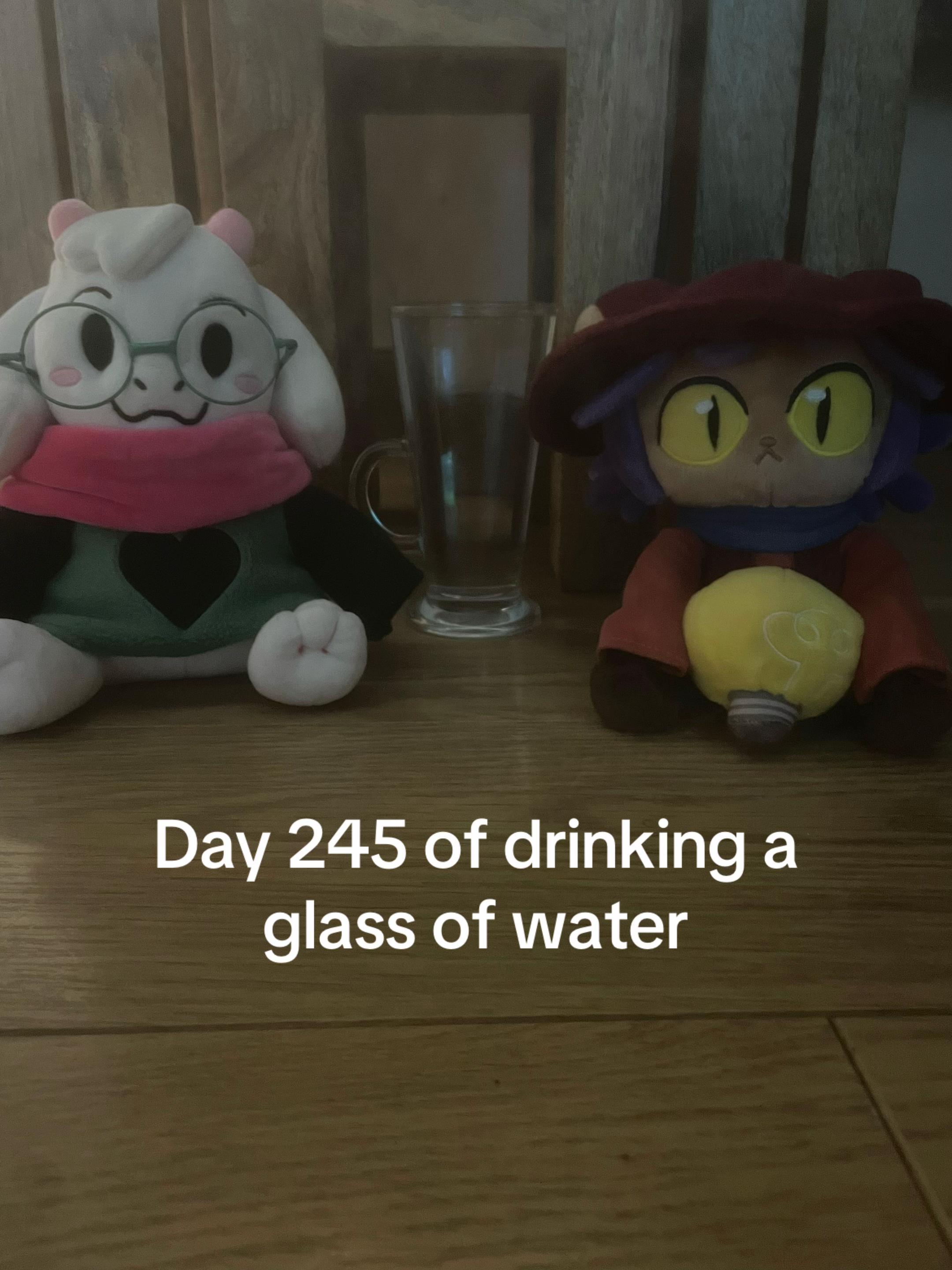 @Emongsnas