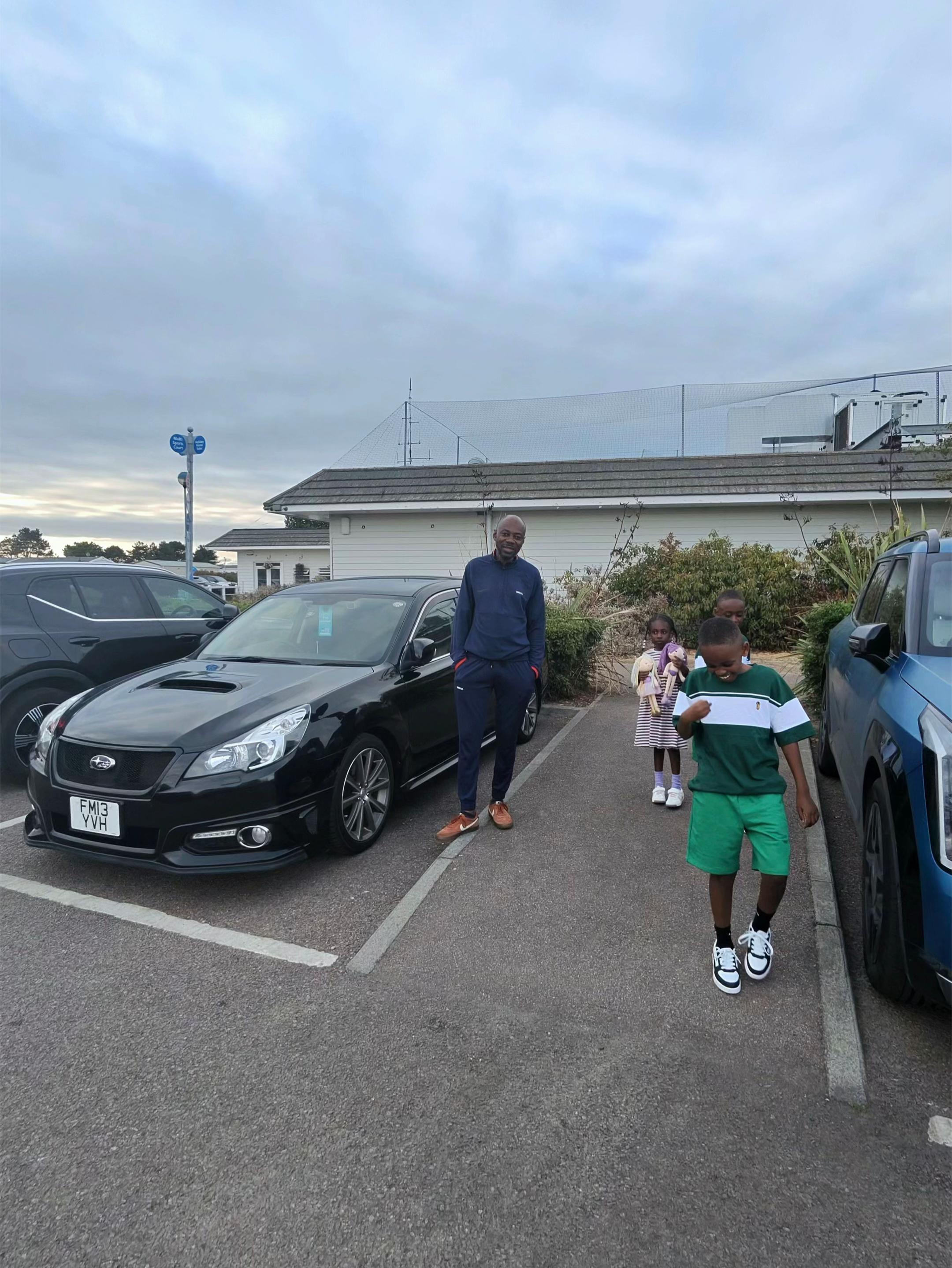 @Kiki Gee(TheAfricanCarGuy)