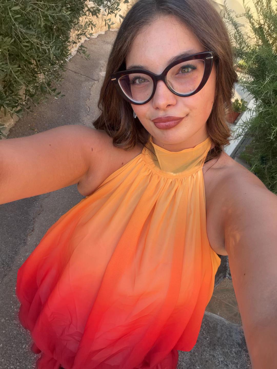 @😇