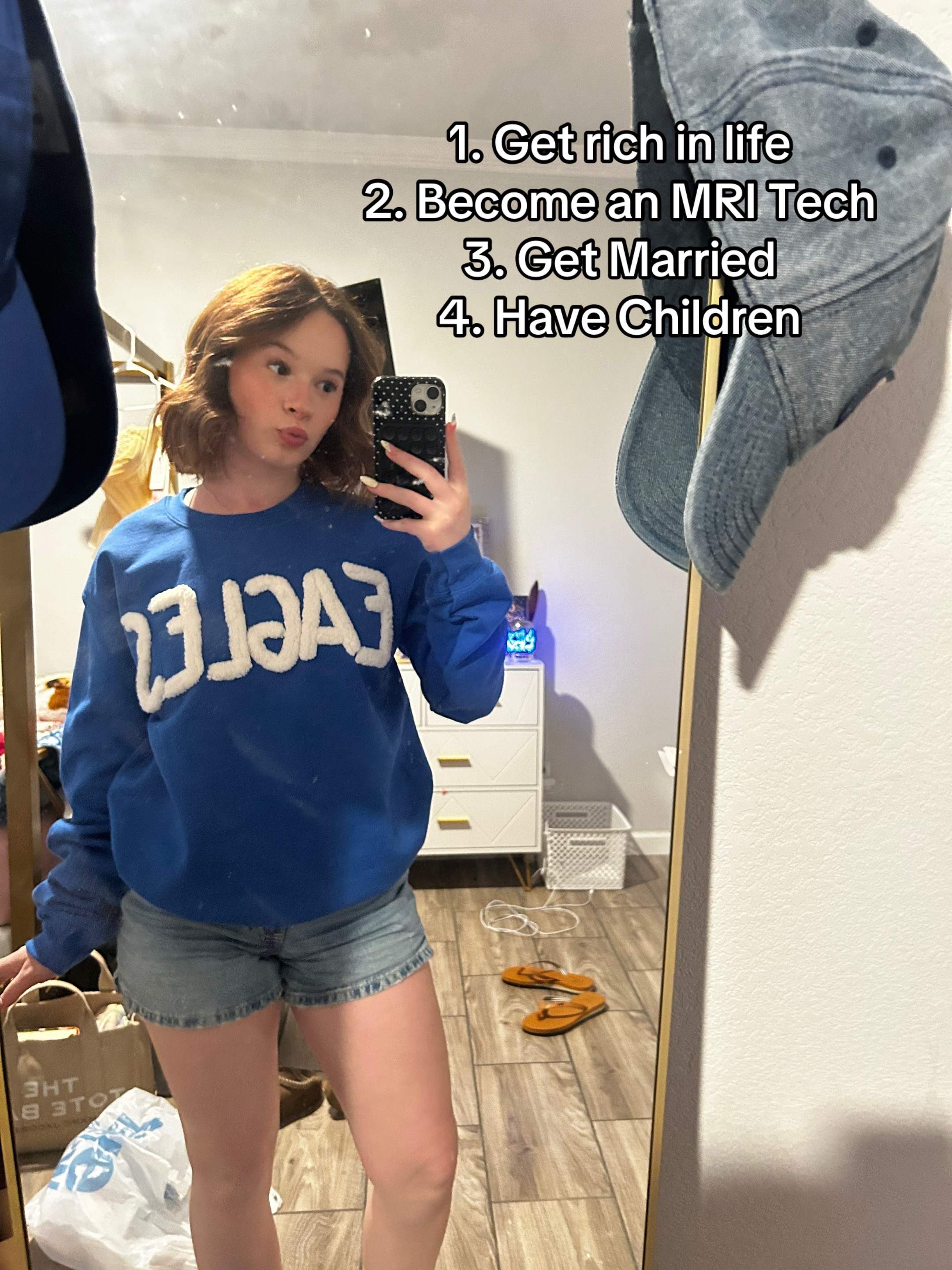 @Adisyn_grwm008