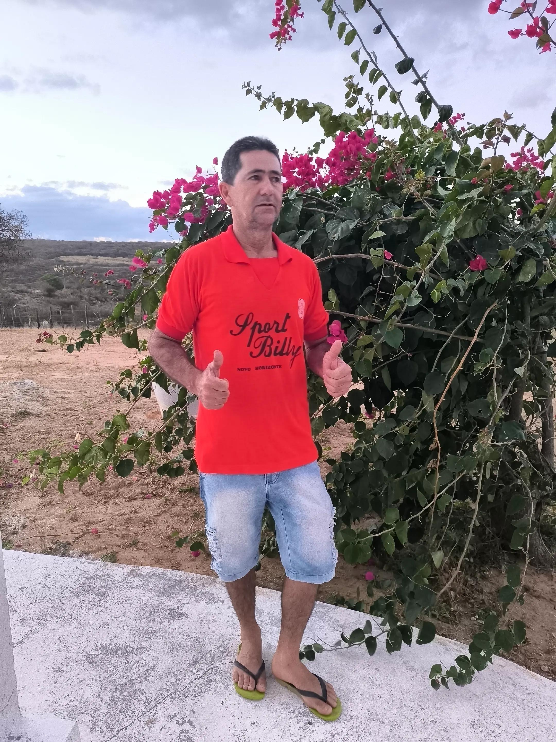@Armando Caetano da Silva