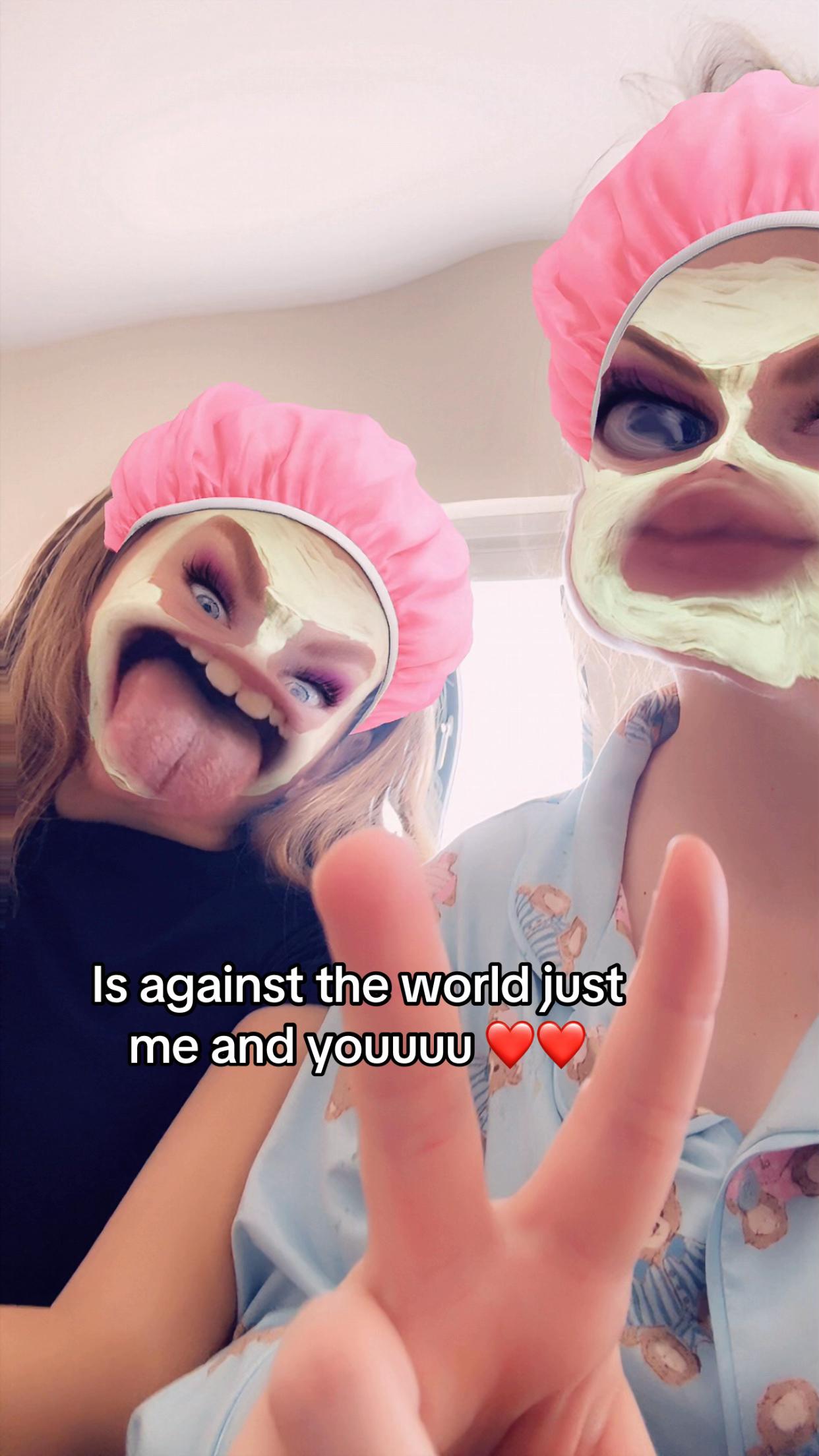 @Poppy ๐๐บ