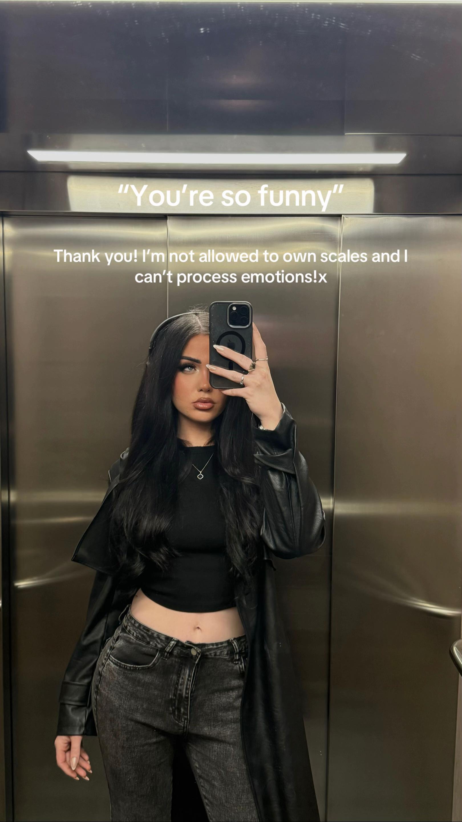@Jocelyn Claire