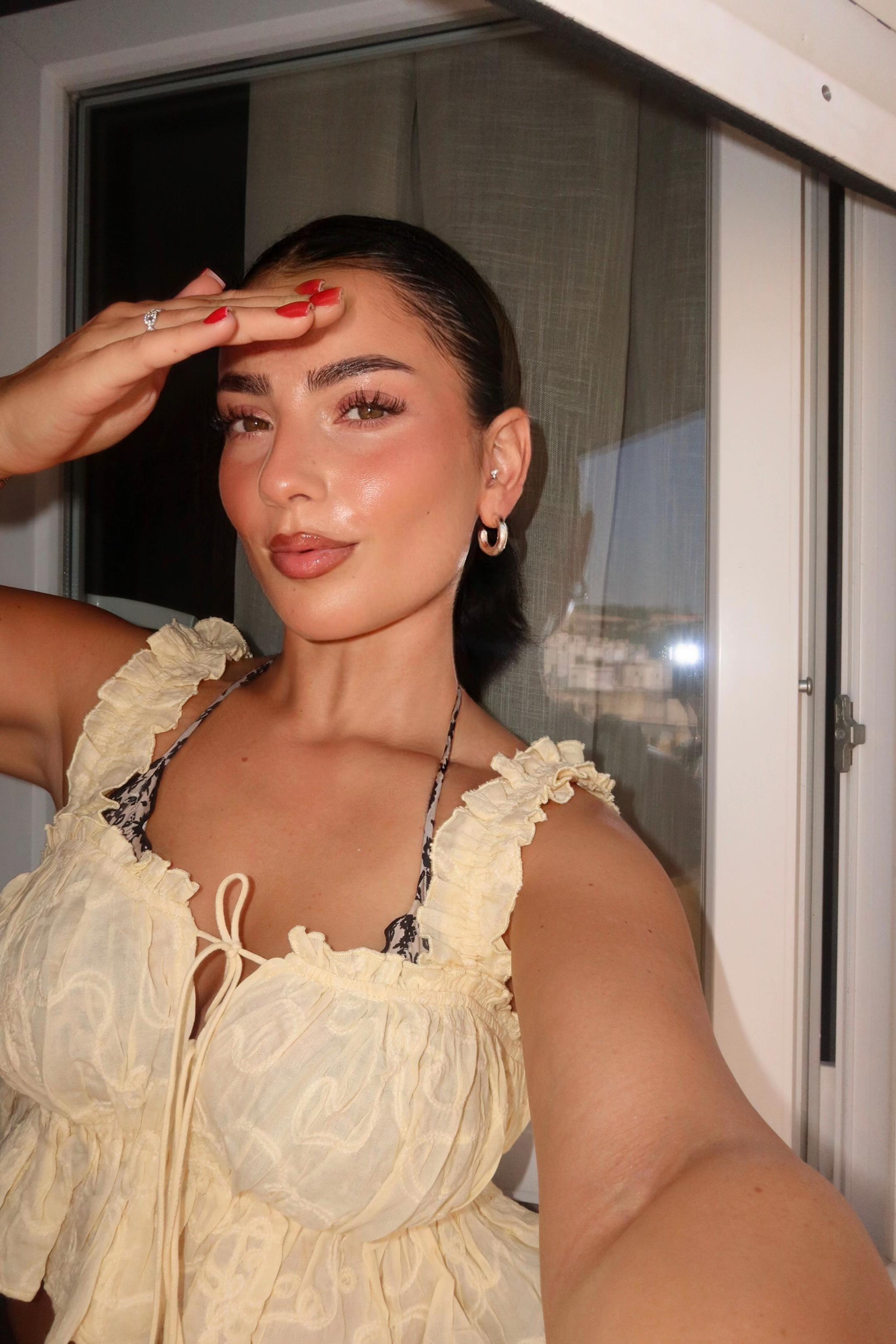 @melinazc_