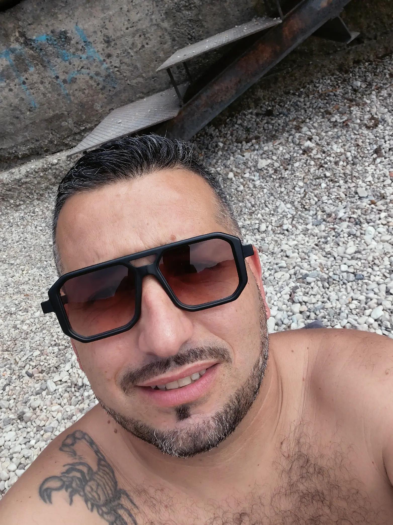 @Andrea Perra536
