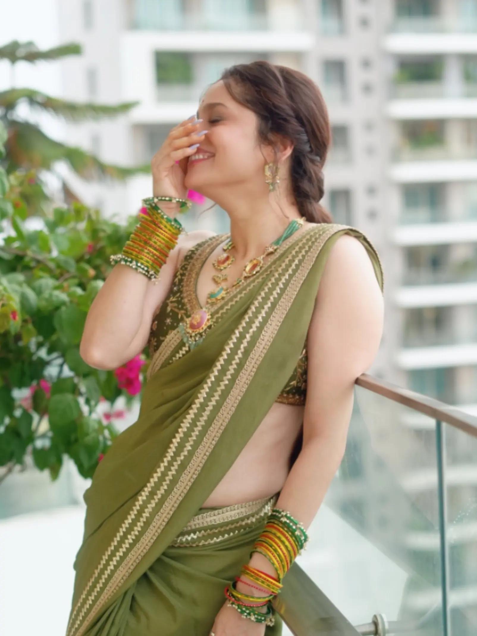 @khan🥰