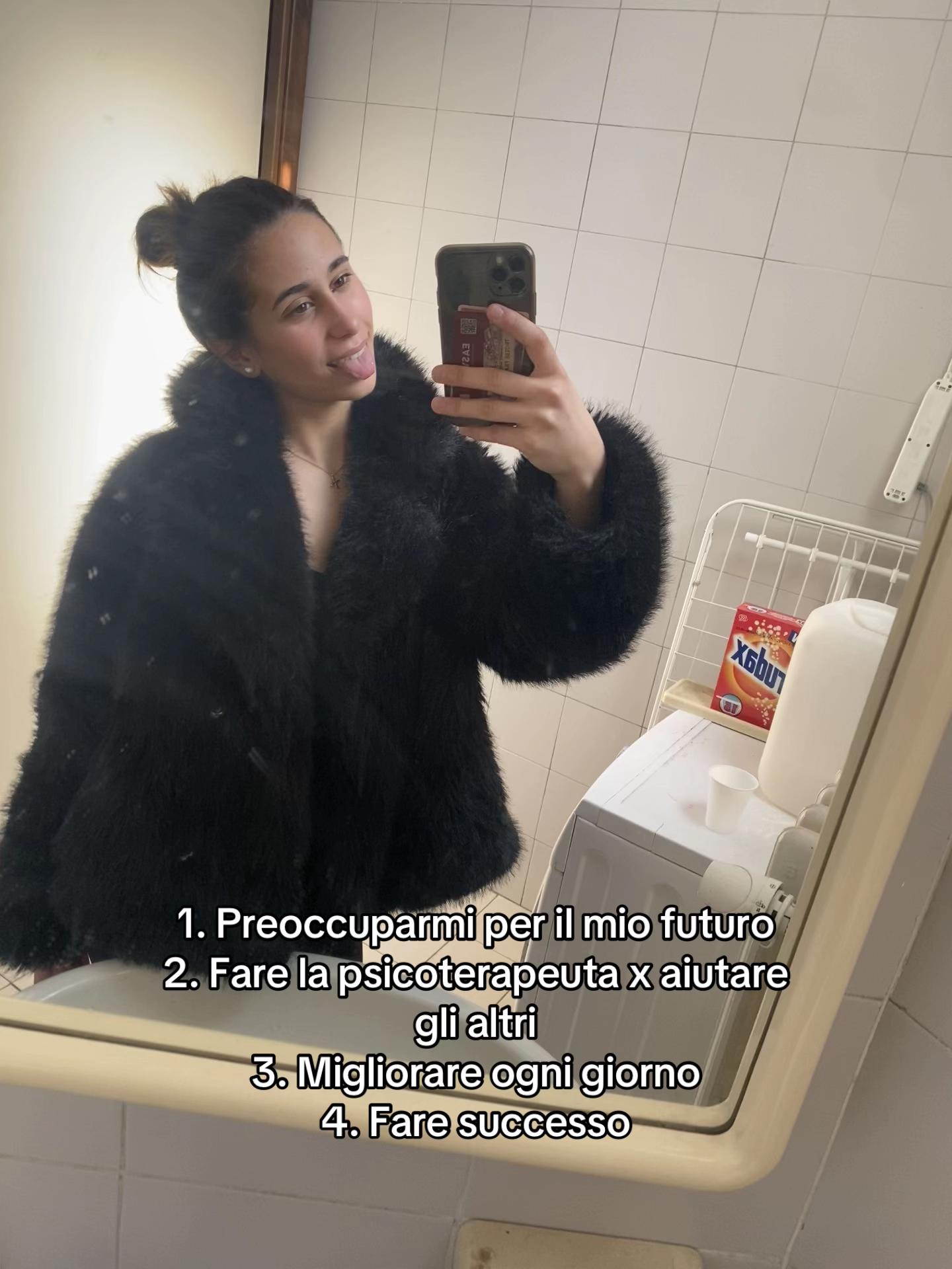 @𝐟𝐫𝐚𝐧𝐜𝐞𝐬𝐜𝐚