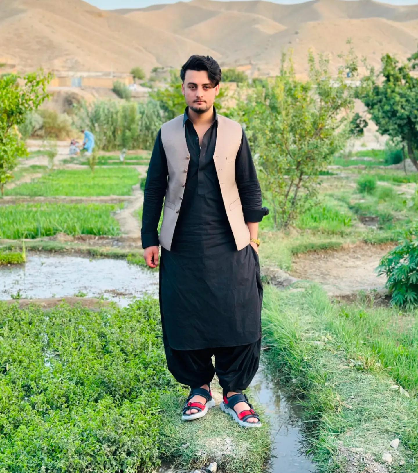 @Orangzaib❤️