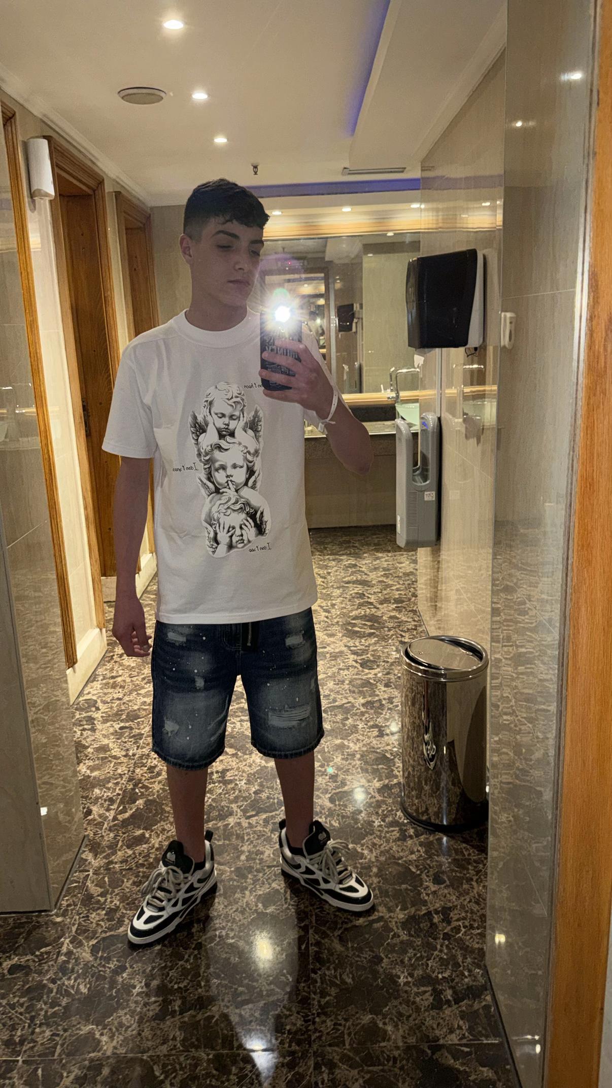 @carlosepe_17