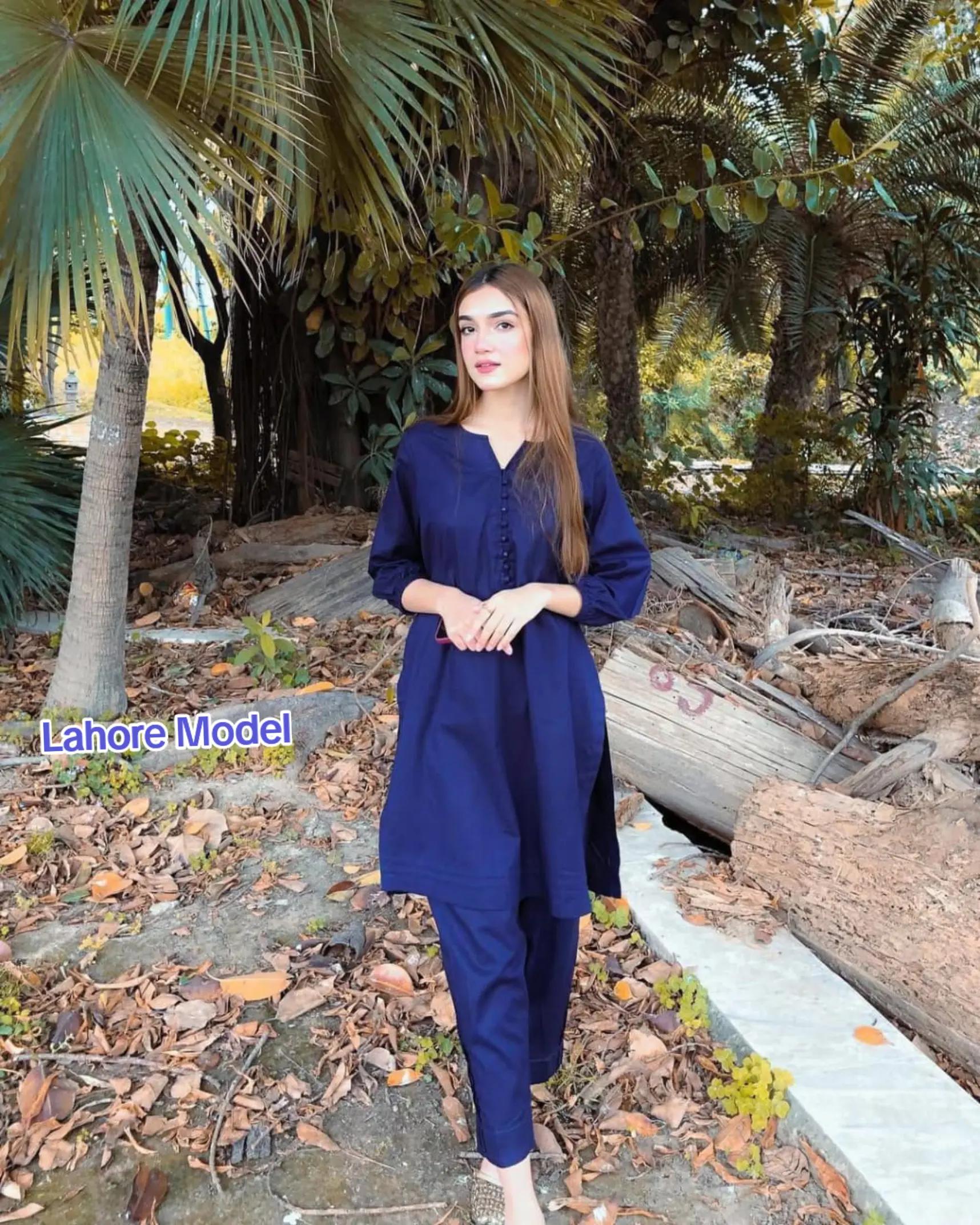 @Lahore_Model