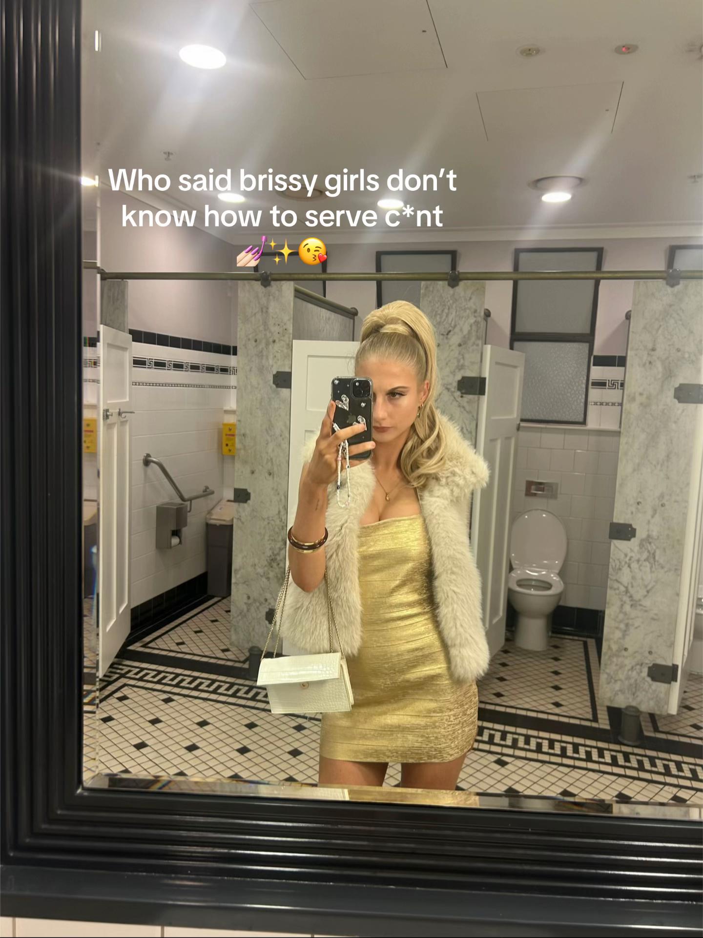 @lilyfrommodernfamily
