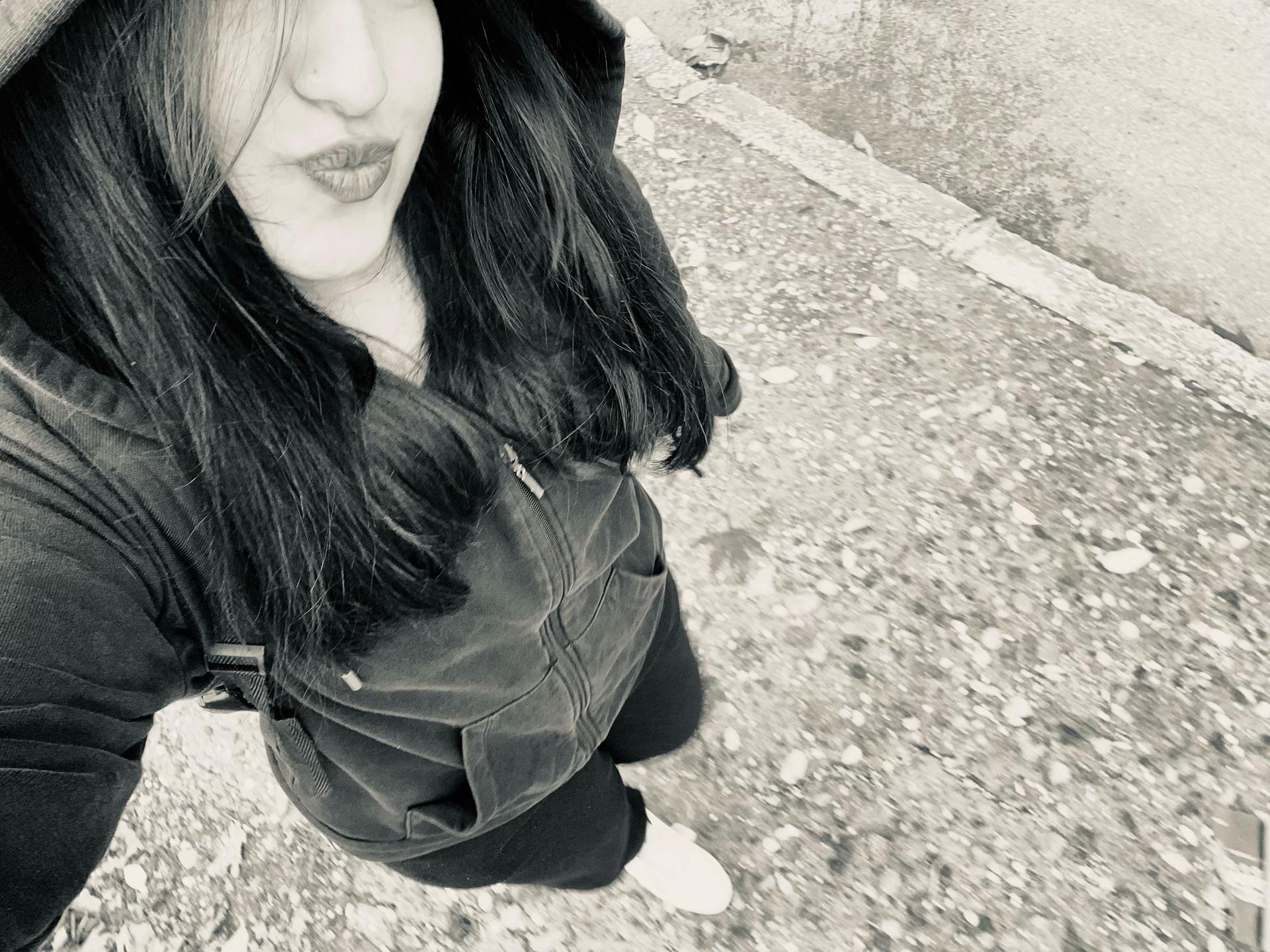 @01.sude