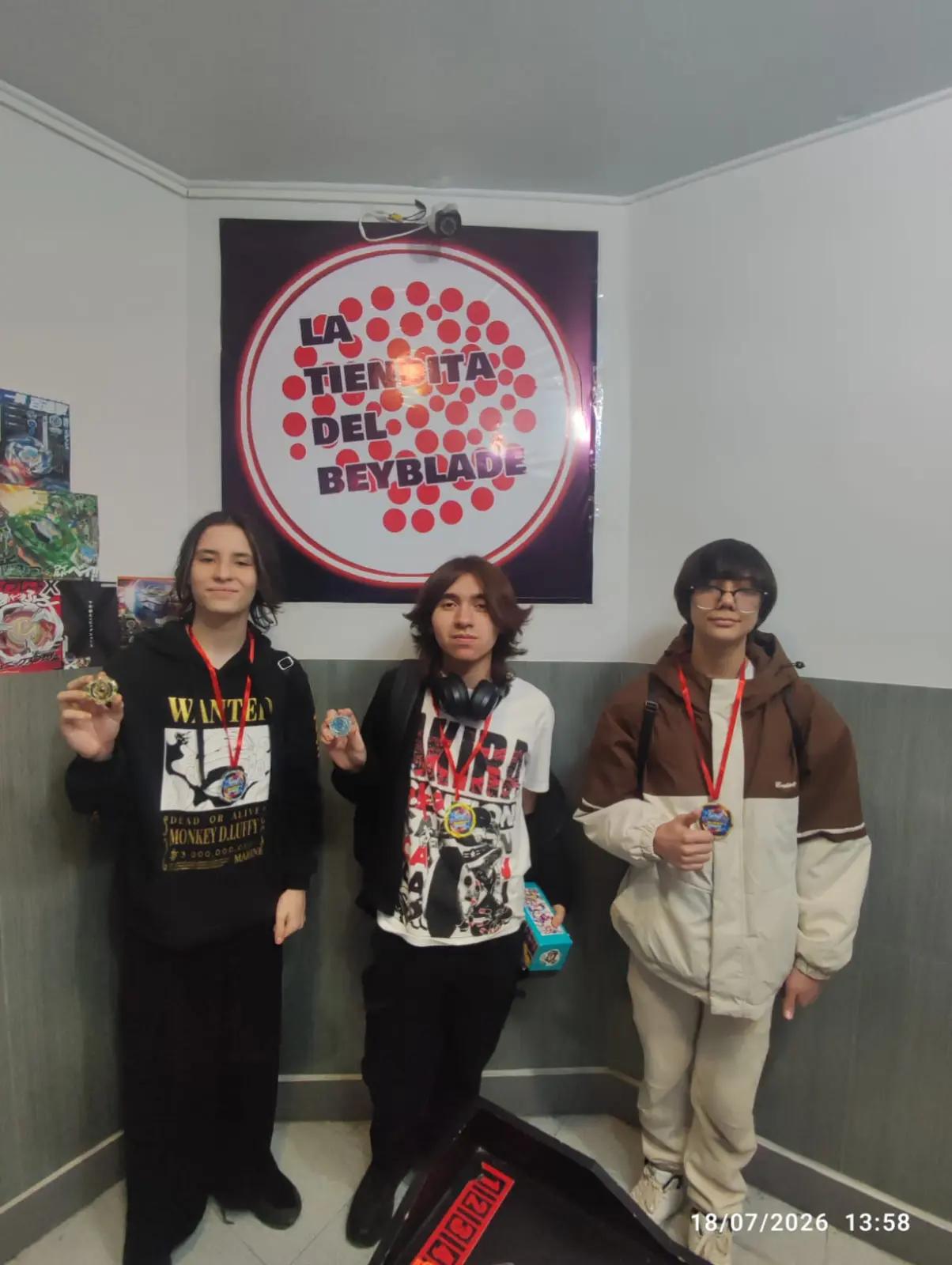 @La Tiendita Del Beyblade