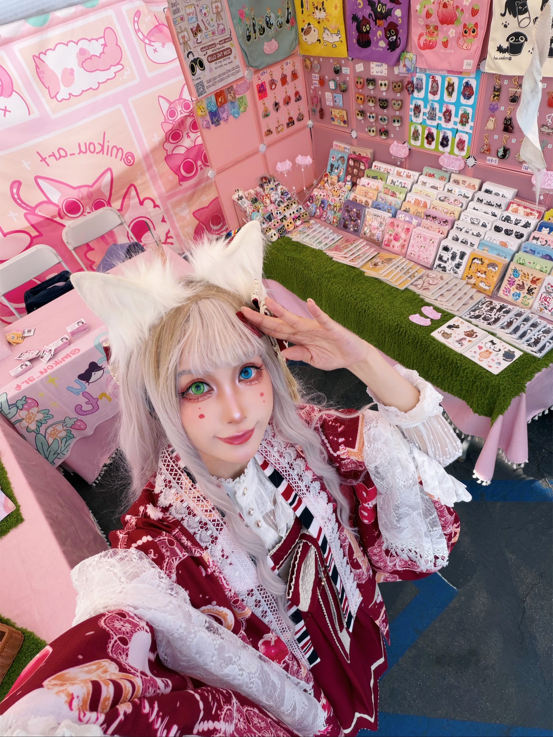 @MikouArt