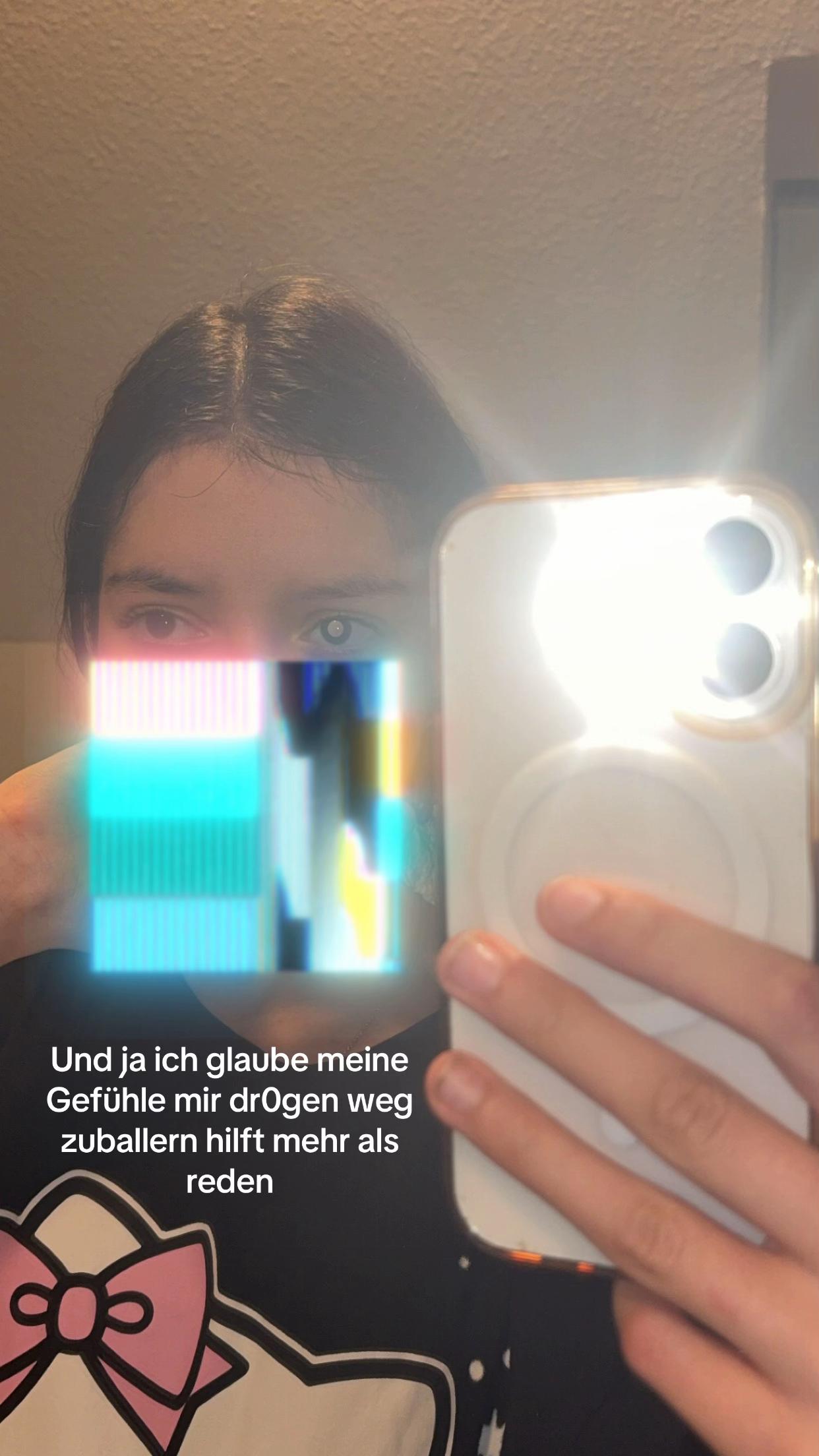 @𝐄𝐦𝐦𝐲