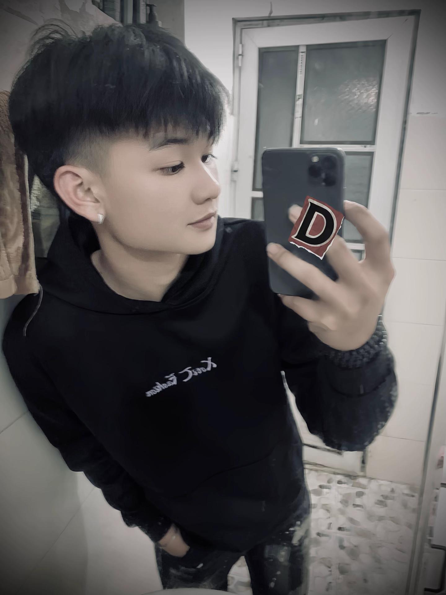 @KềuLangThang