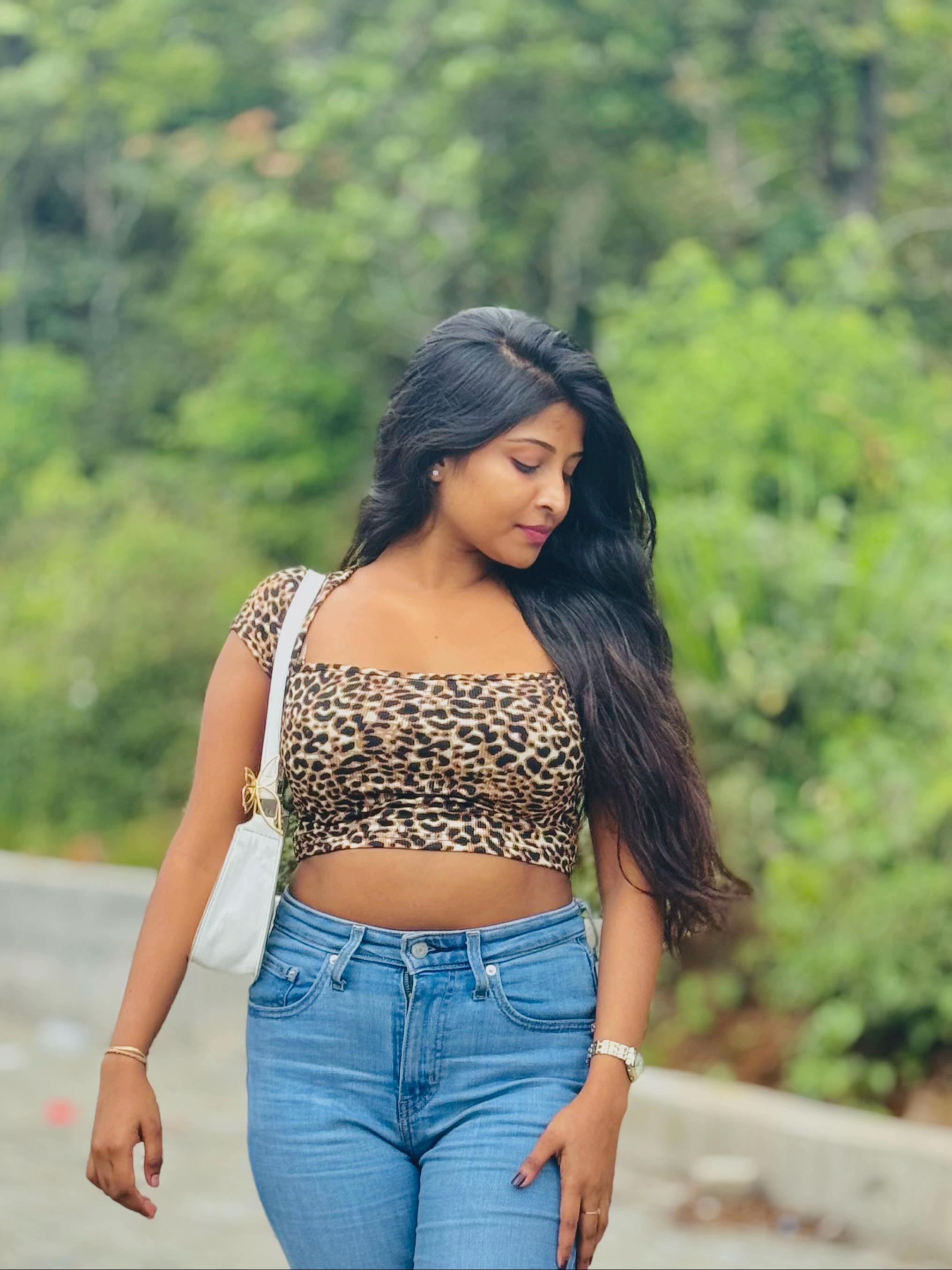 @Deshani Rashmika👀🦋