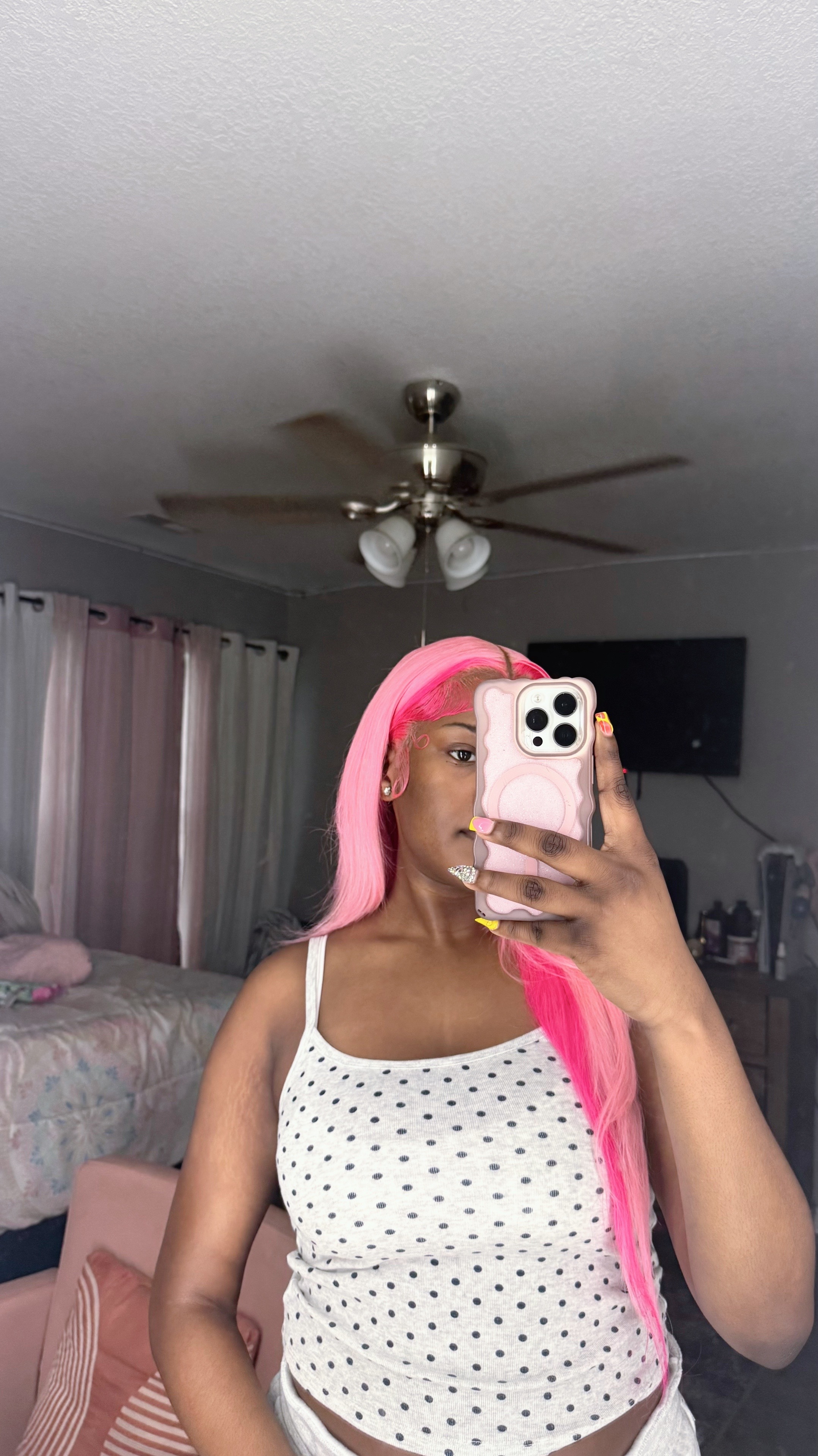 @pinkdreamworld0630
