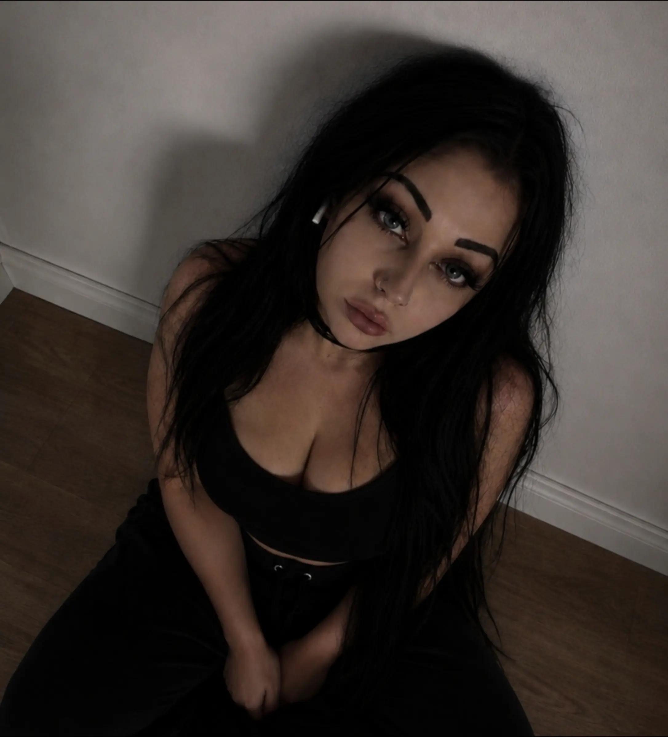 @Kea🖤