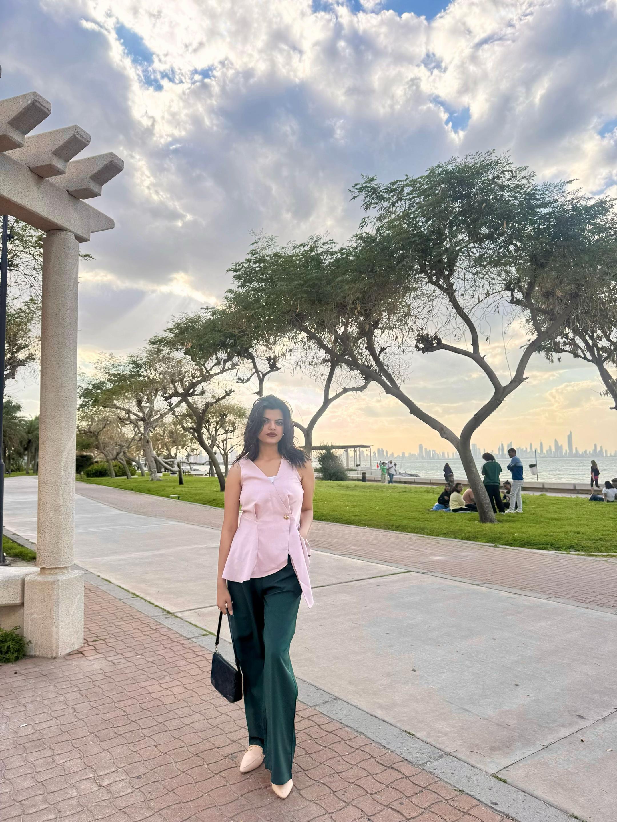 @Who is Arpana Sharma 🧿