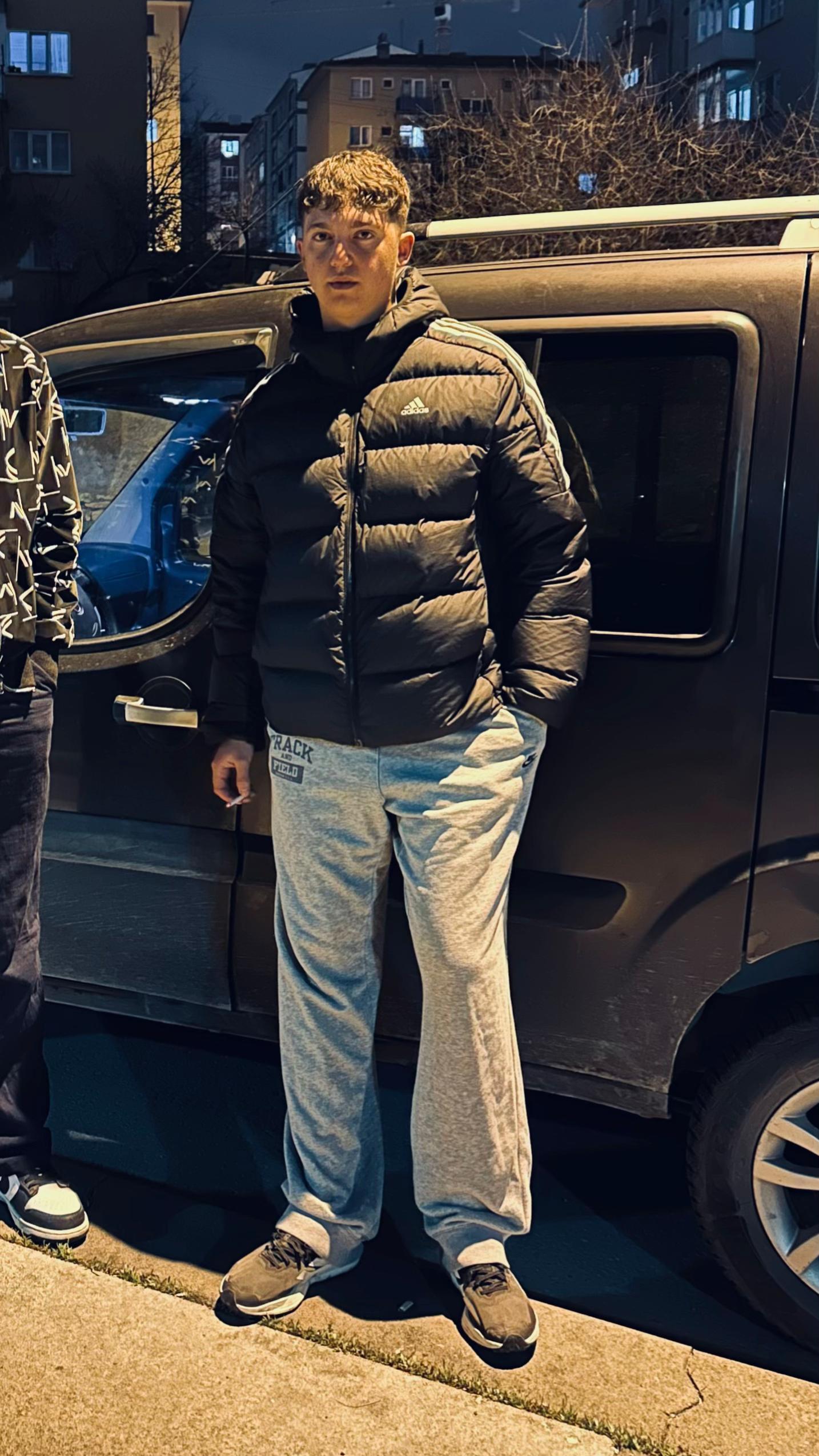 @𝓶𝓪𝔂𝓫𝓮 𝓸𝓷𝓮 𝓭𝓪𝔂🕊️