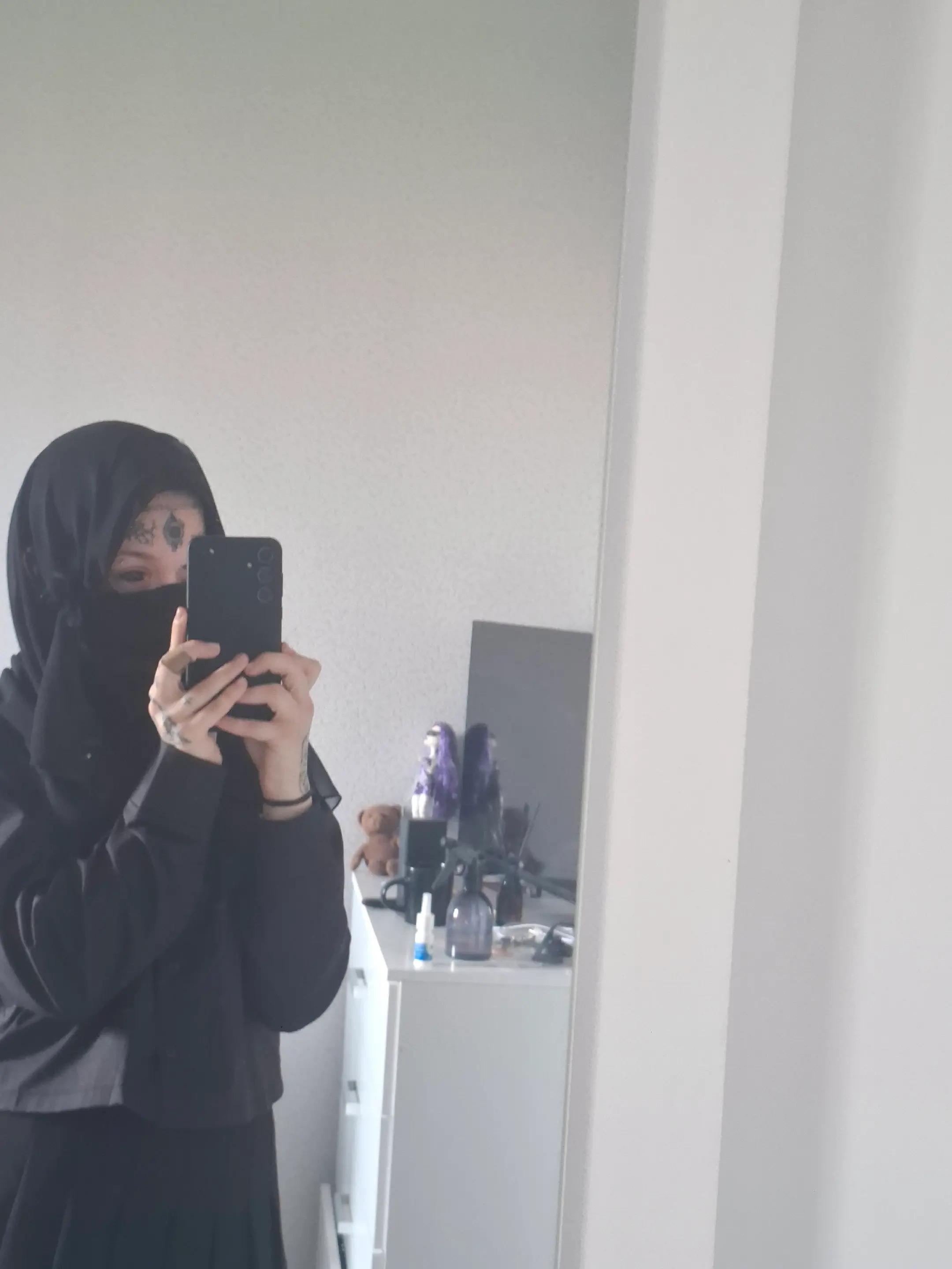 @тгк:Emo/Ghool