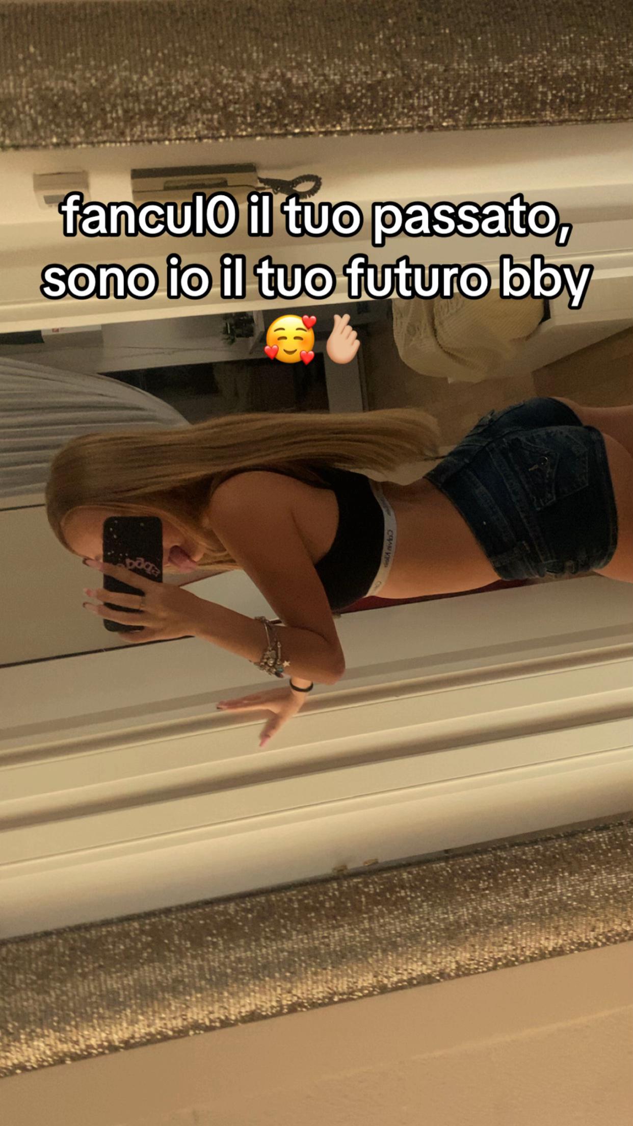@nicole👻💕