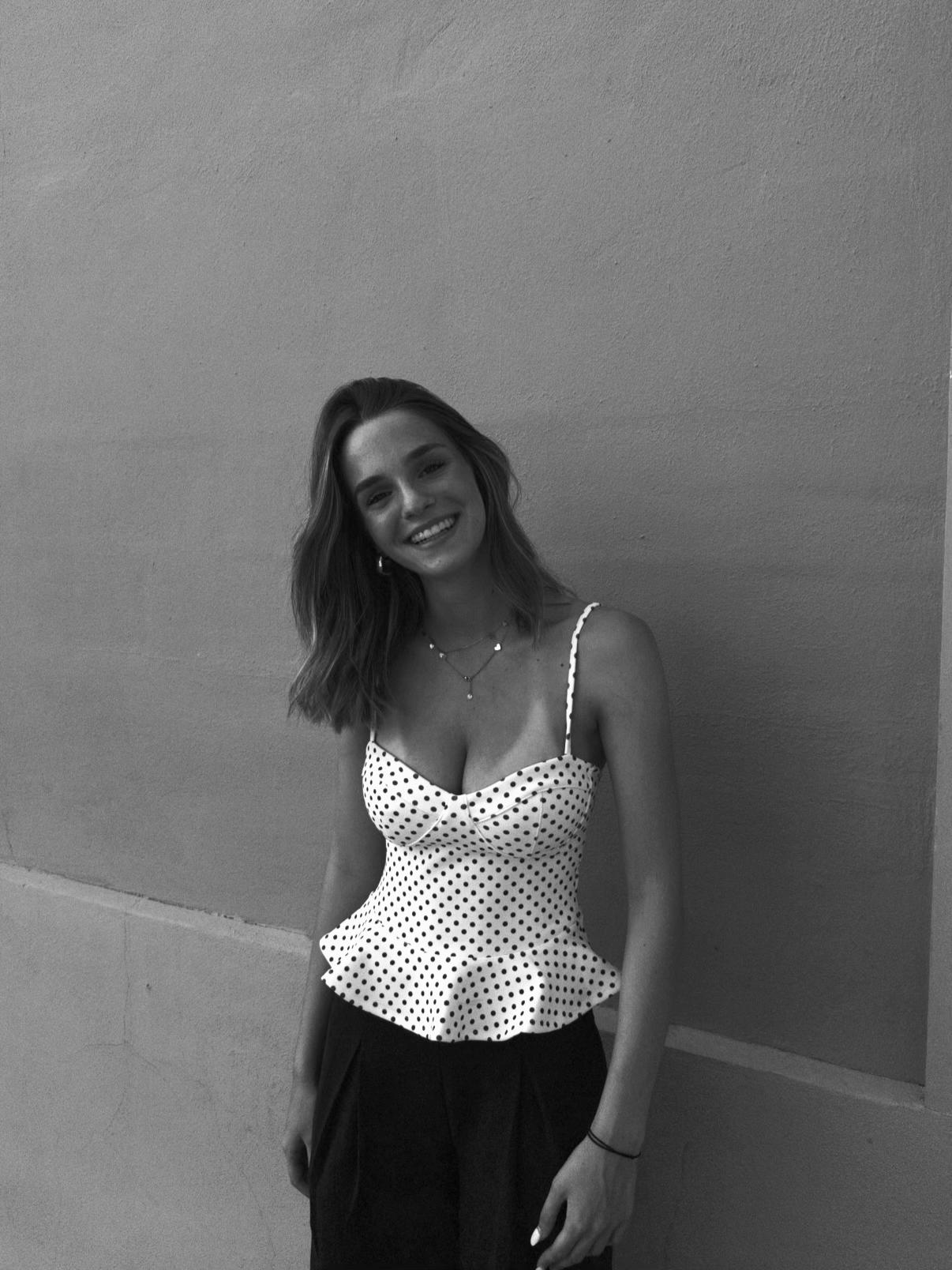 @Emma Piz&agrave;